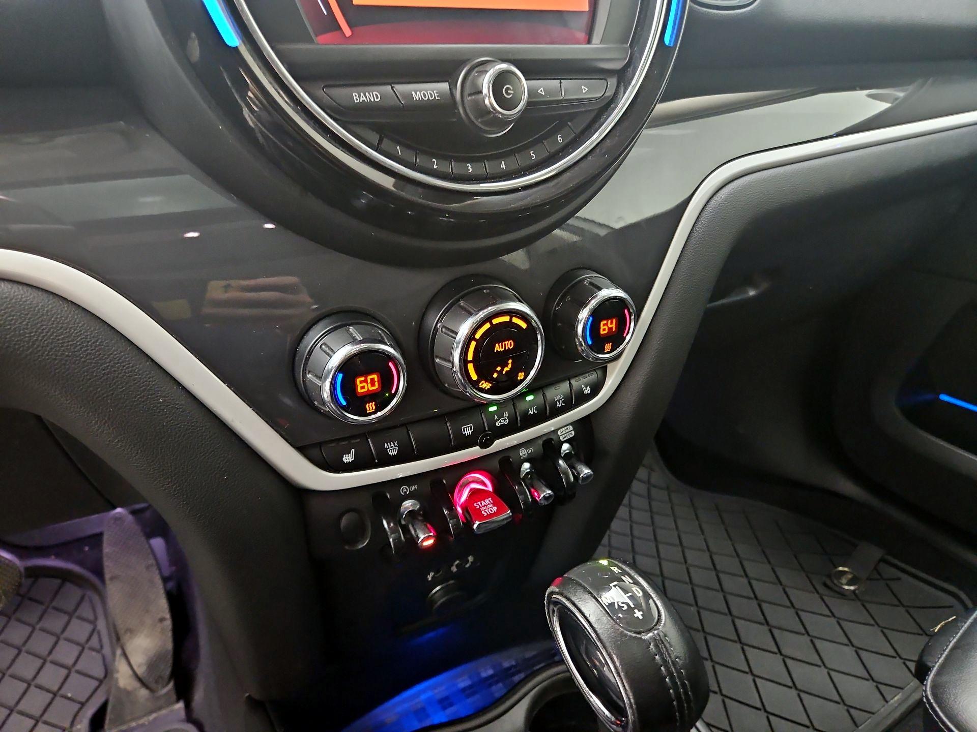 Thumbnail: 2018 MINI Cooper Countryman - 16