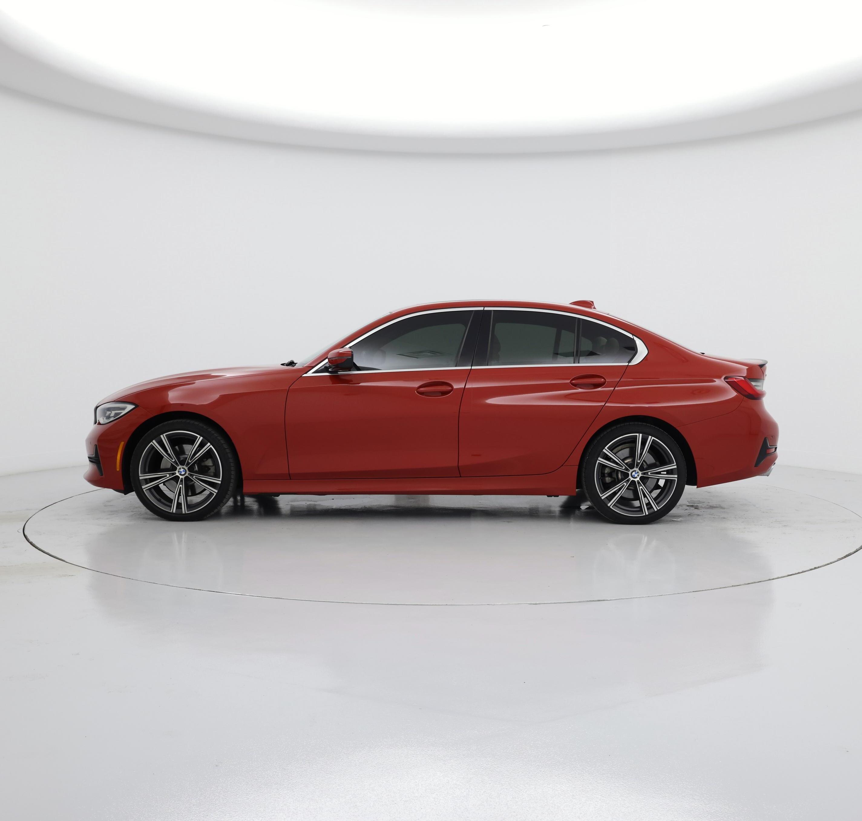 Thumbnail: 2021 BMW 3 Series - 3