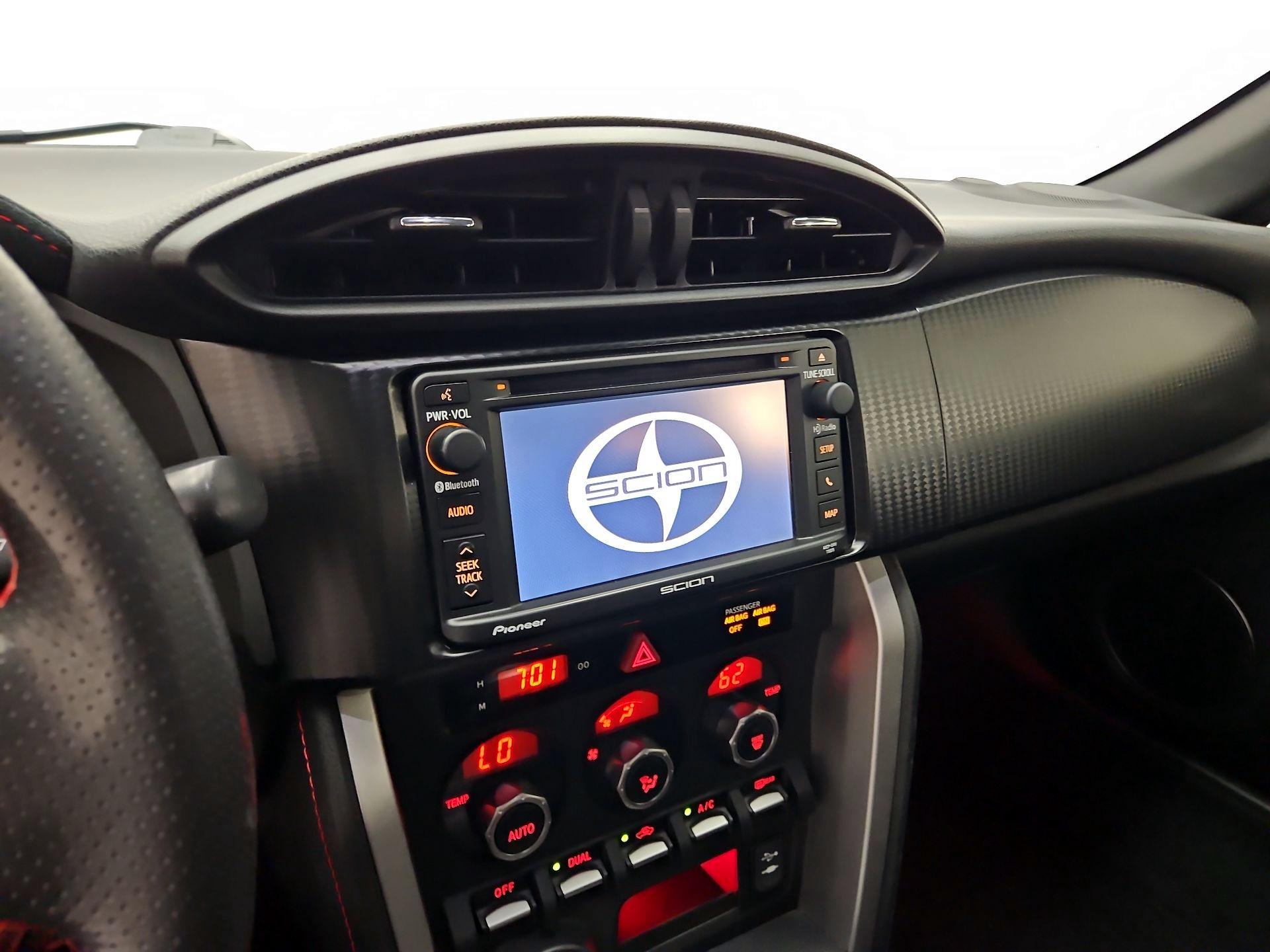 Thumbnail: 2014 Scion FR-S - 16