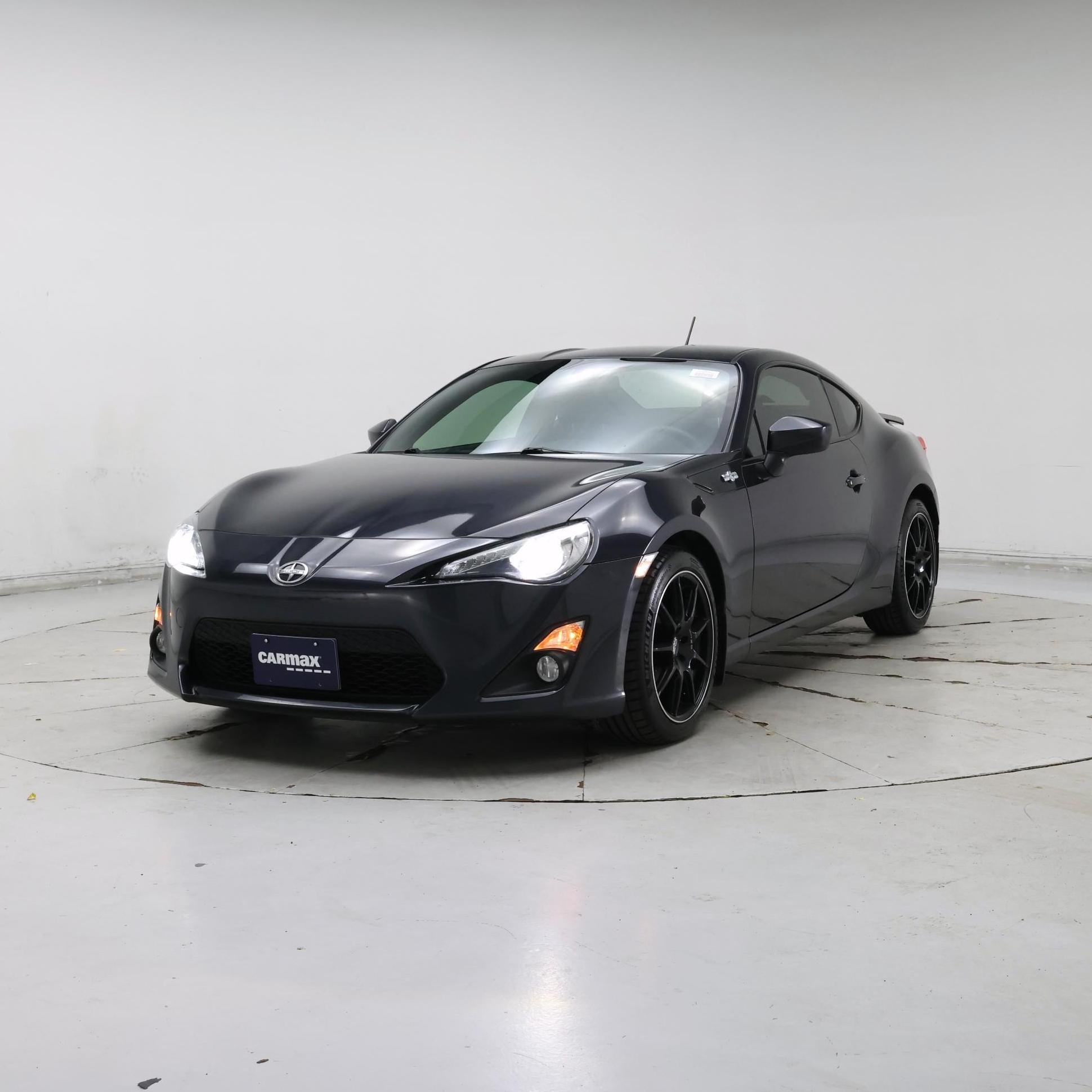 Thumbnail: 2014 Scion FR-S - 4
