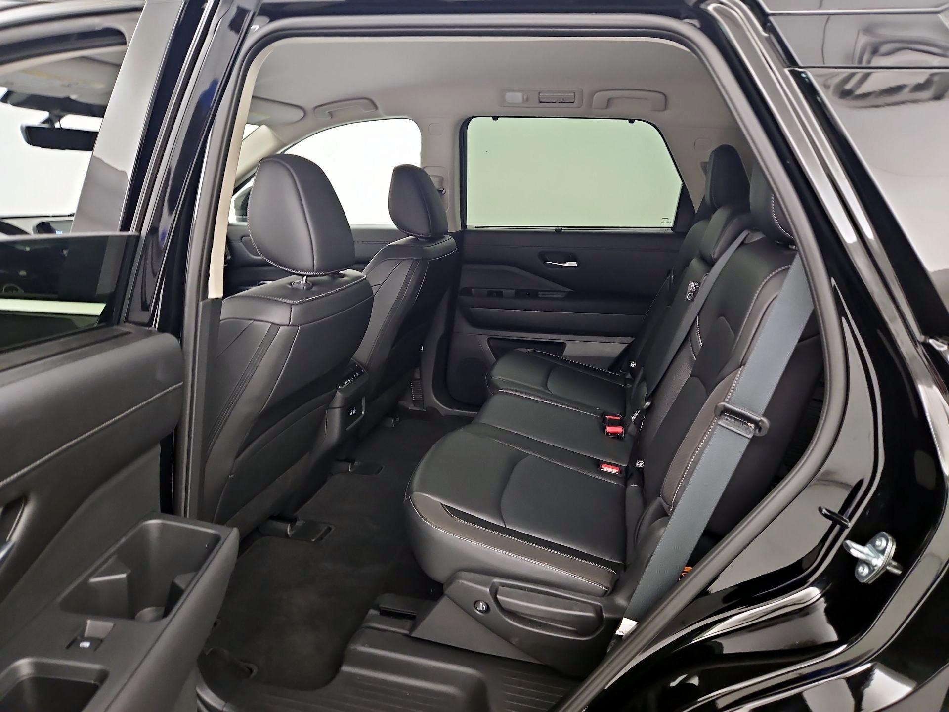 Thumbnail: 2025 Nissan Pathfinder - 20