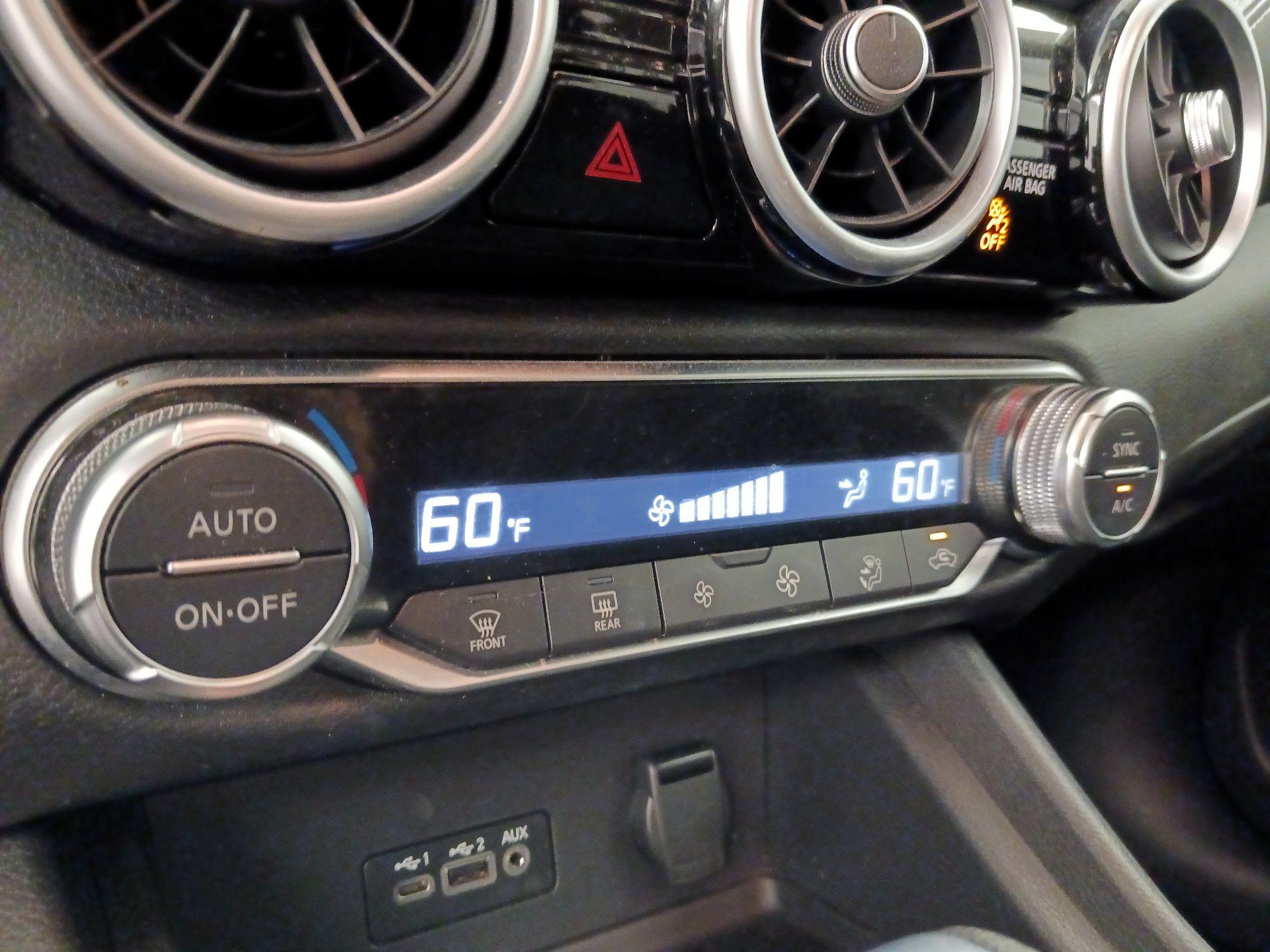 Thumbnail: 2021 Nissan Sentra - 16