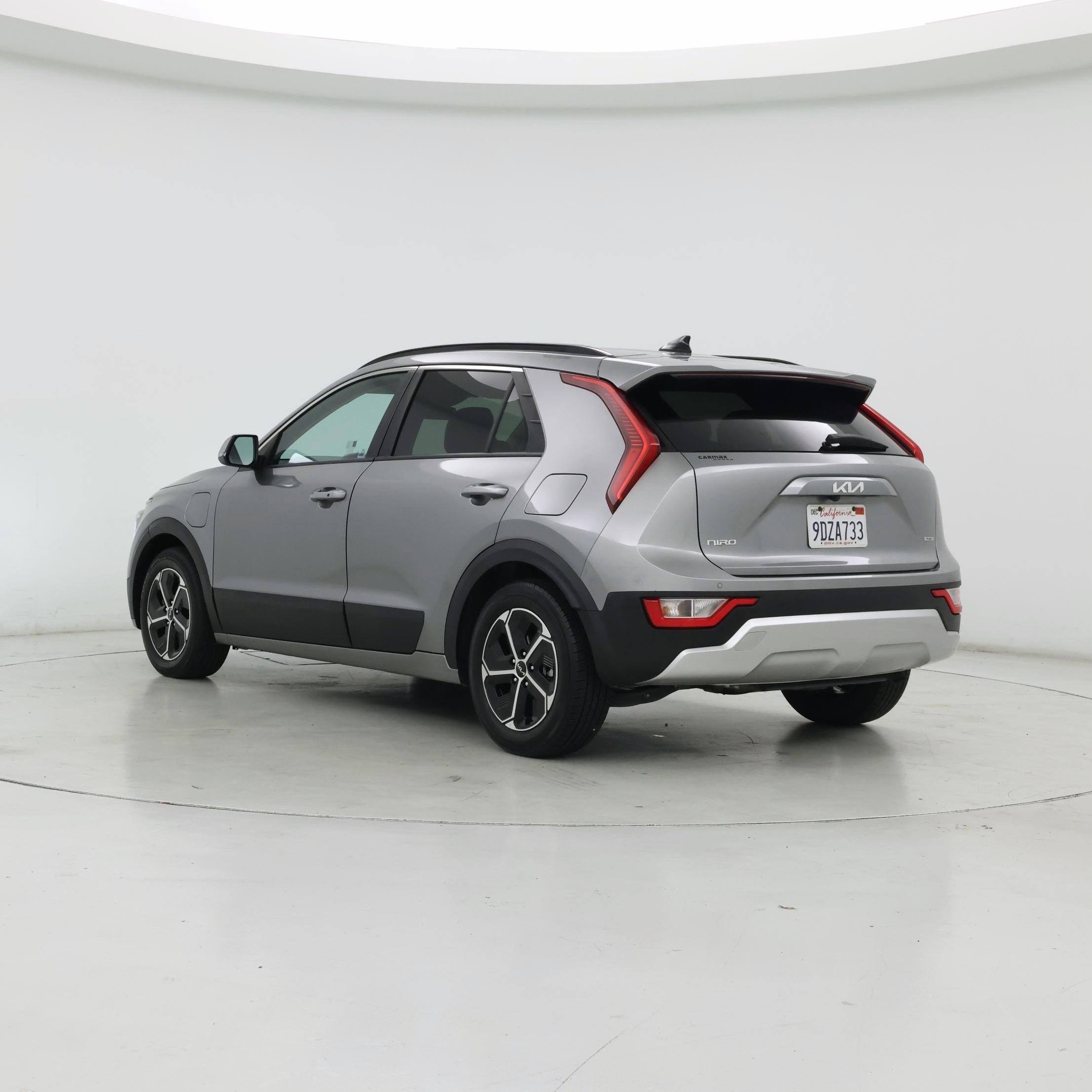 Thumbnail: 2023 Kia Niro - 2