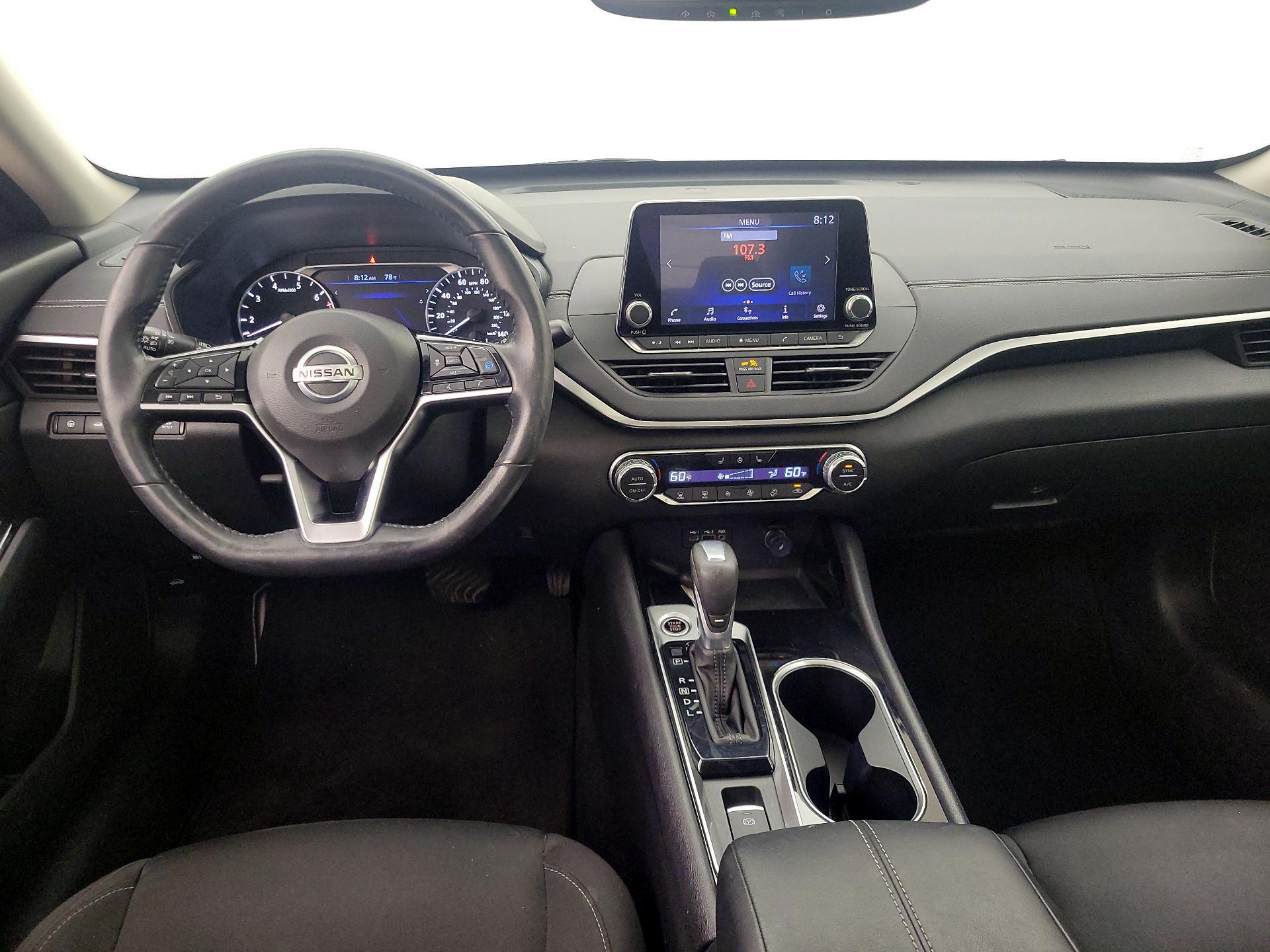 Thumbnail: 2020 Nissan Altima - 9