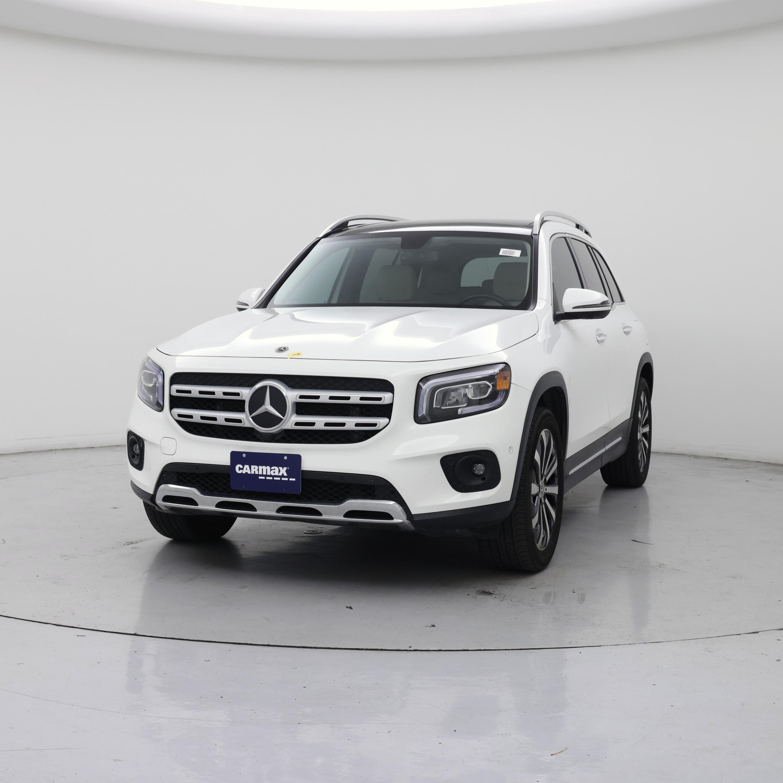 Thumbnail: 2022 Mercedes-Benz GLB - 4