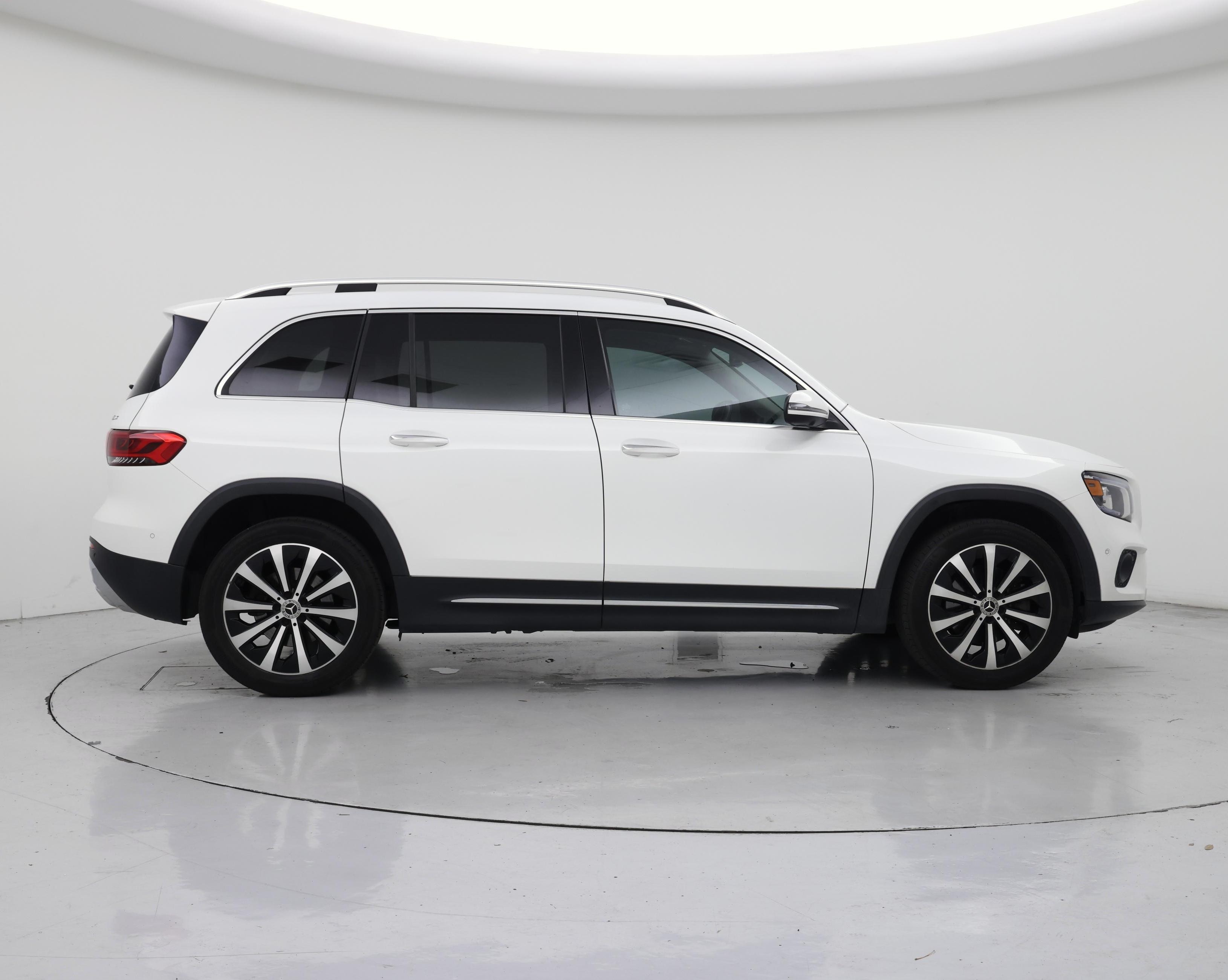 Thumbnail: 2022 Mercedes-Benz GLB - 7
