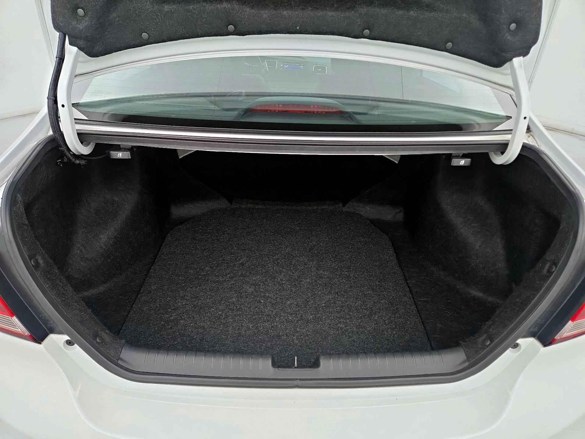 Thumbnail: 2015 Honda Civic - 20