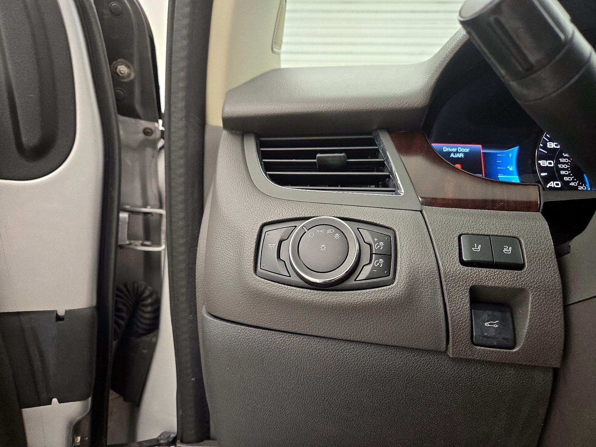 Thumbnail: 2014 Ford Edge - 13