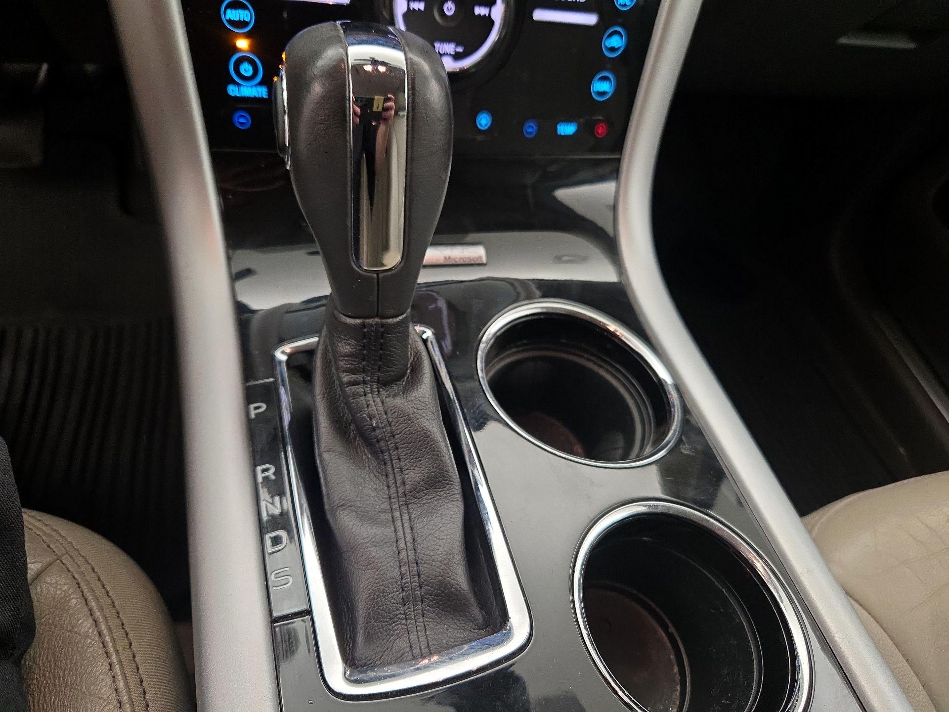 Thumbnail: 2014 Ford Edge - 18