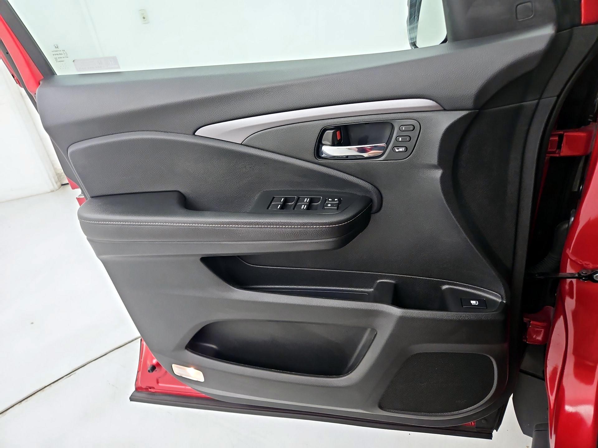 Thumbnail: 2023 Honda Ridgeline - 12