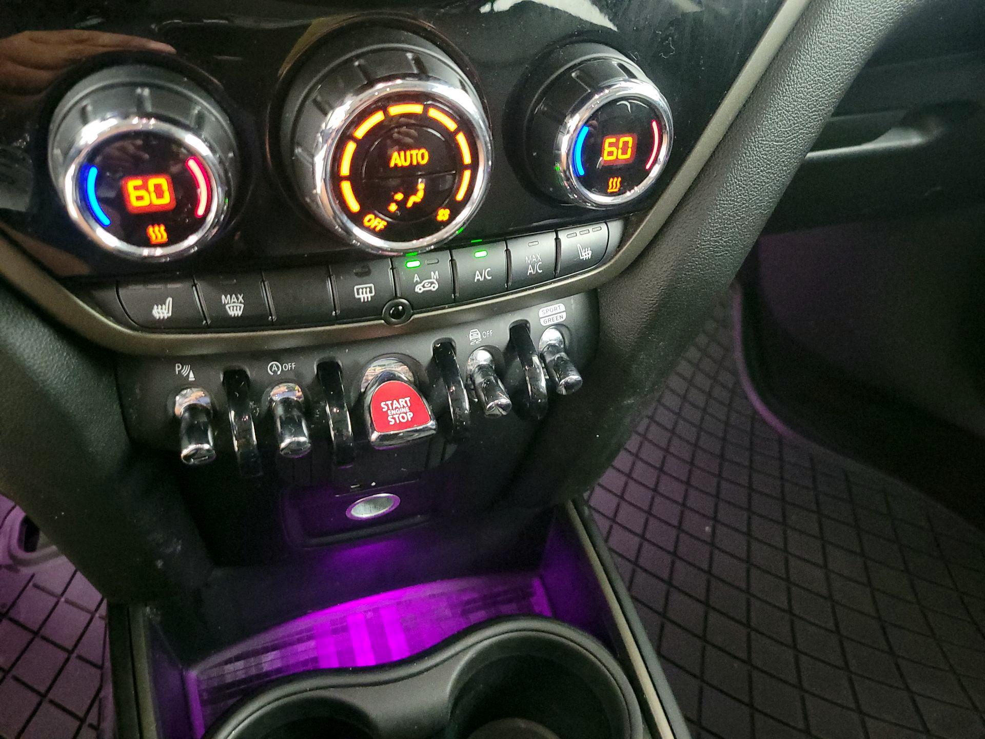 Thumbnail: 2021 MINI Cooper Countryman - 17