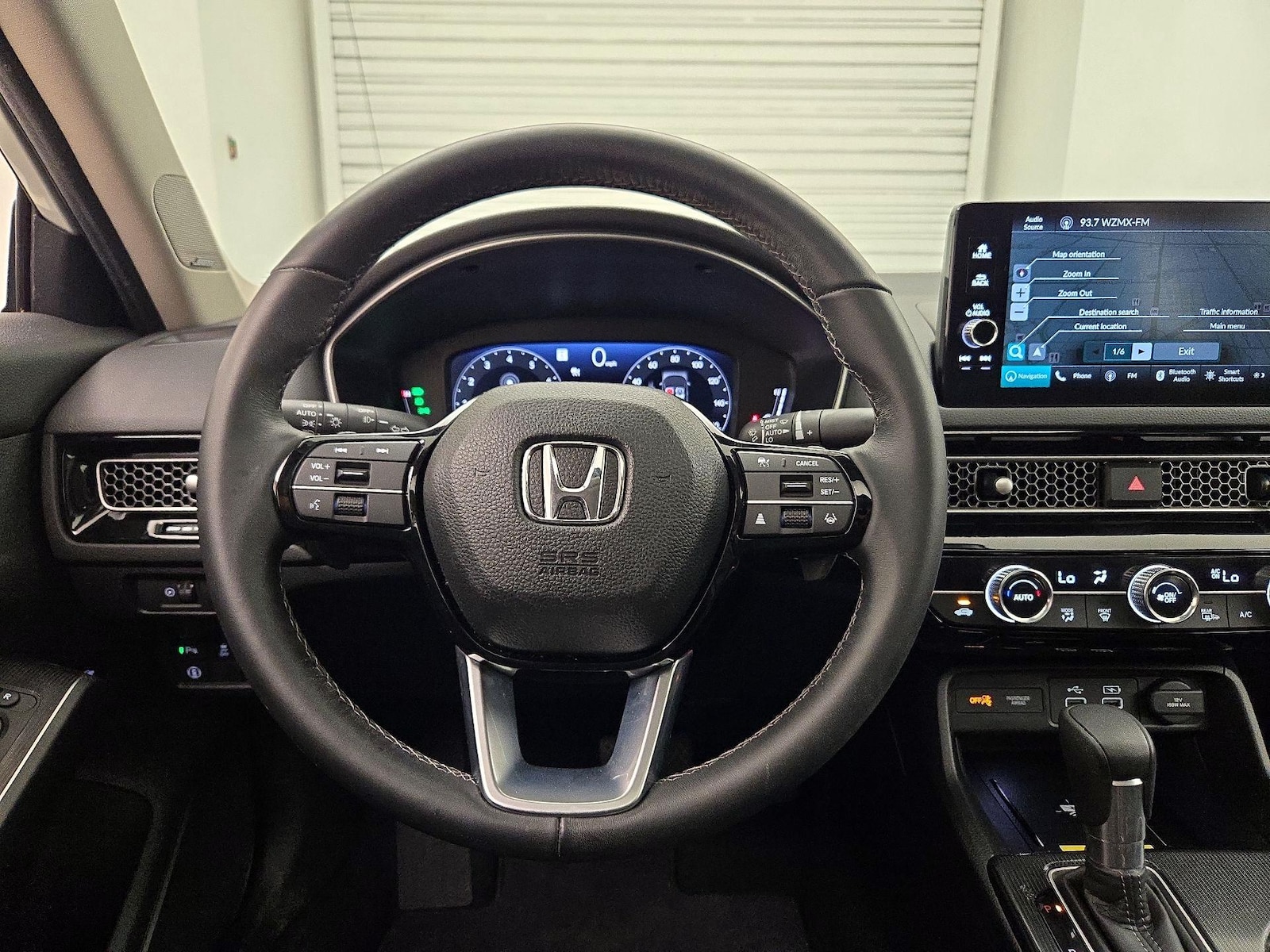 2024 Honda Civic Touring - Photo 11