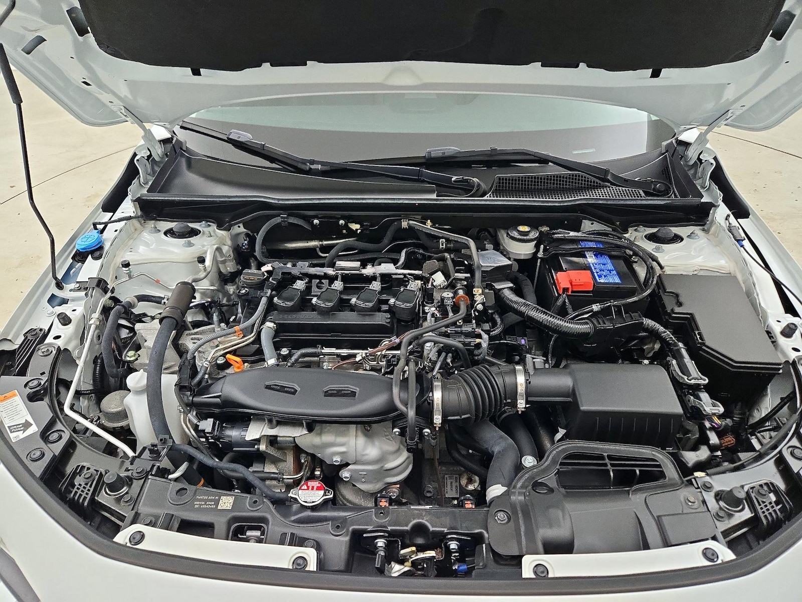 2024 Honda Civic Touring - Photo 24