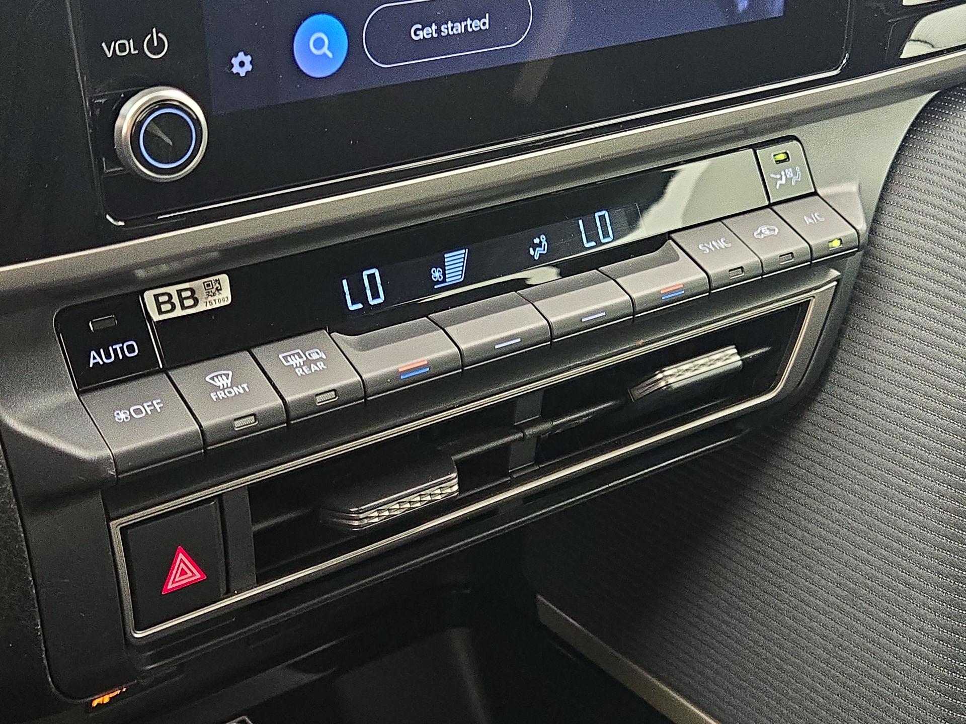 Thumbnail: 2025 Toyota Camry - 15