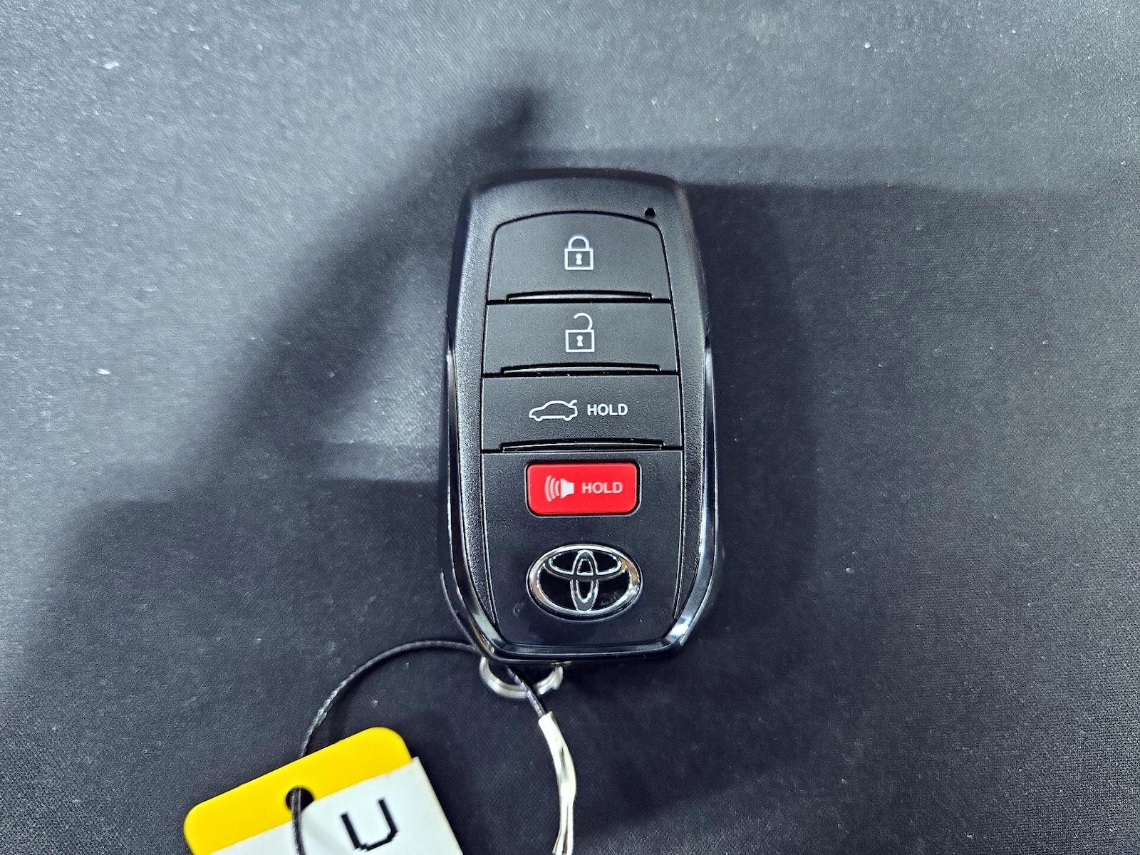2025 Toyota Camry SE - Photo 21