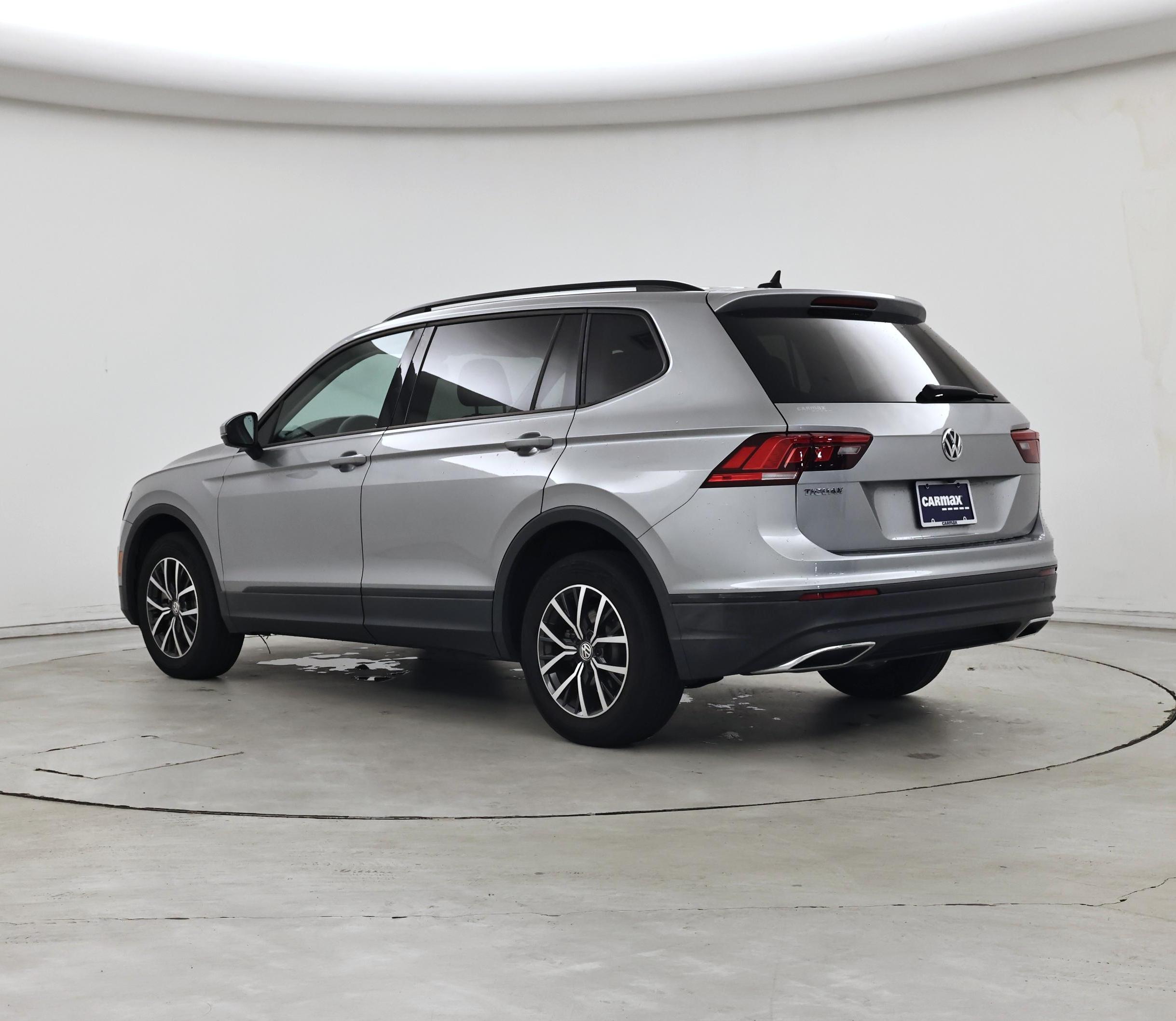 Thumbnail: 2021 Volkswagen Tiguan - 2