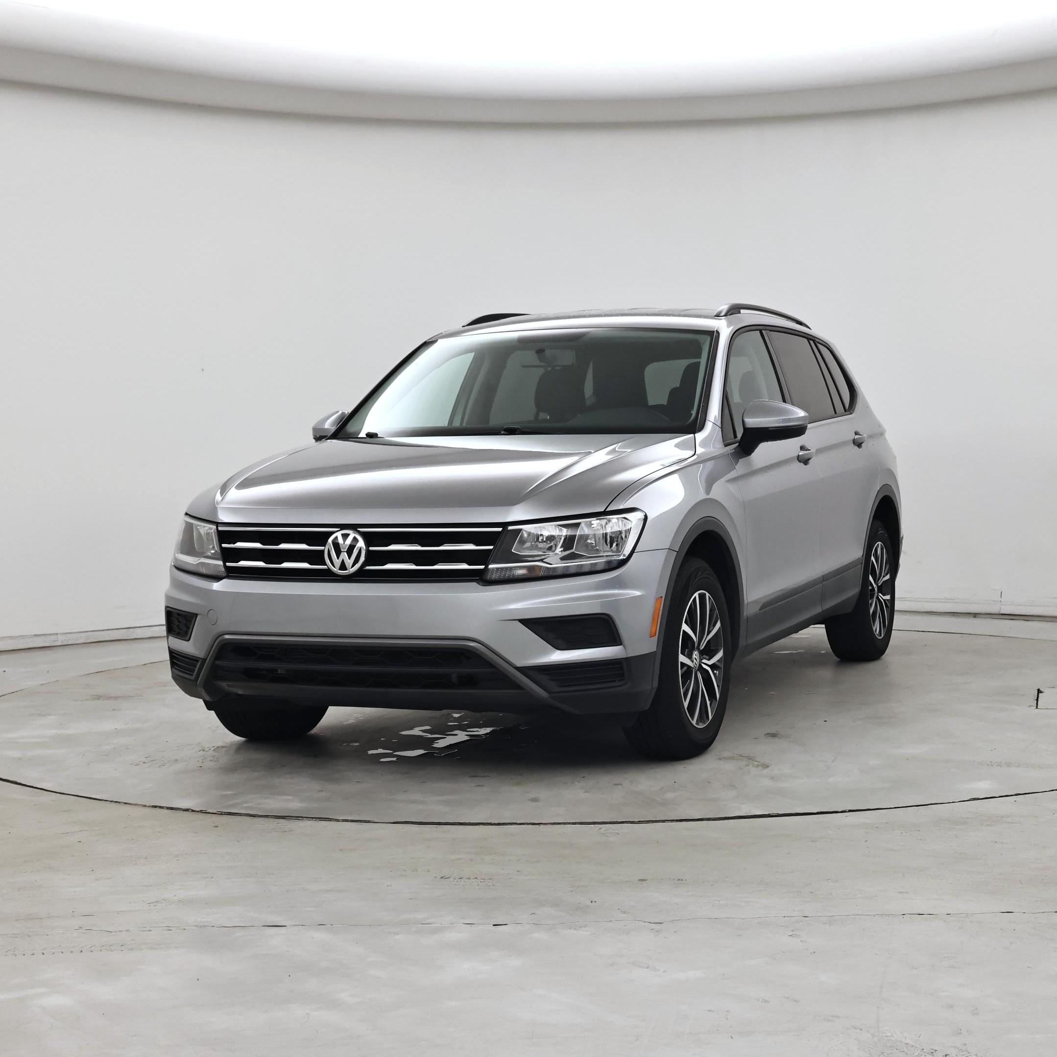 Thumbnail: 2021 Volkswagen Tiguan - 4