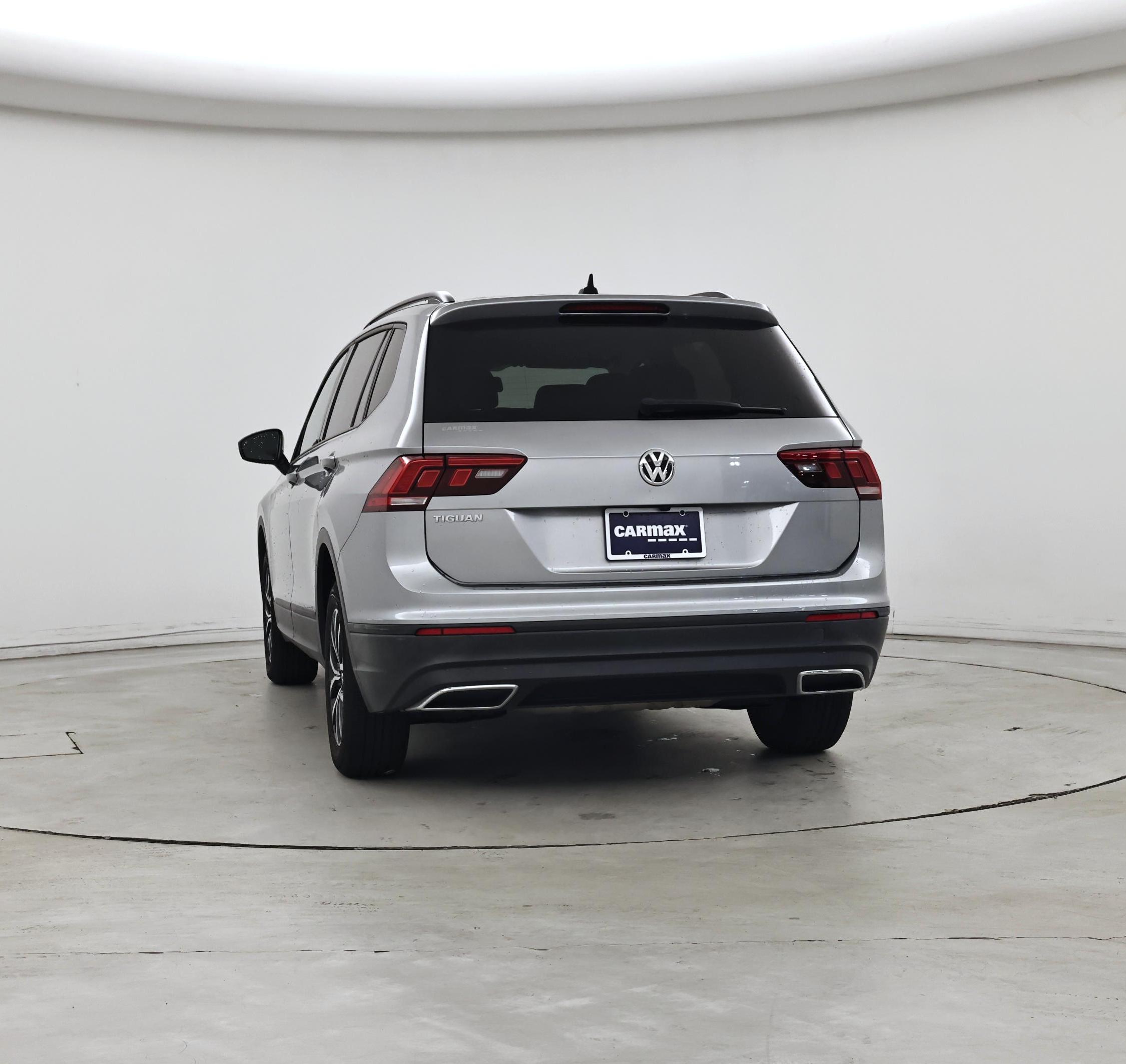 Thumbnail: 2021 Volkswagen Tiguan - 6