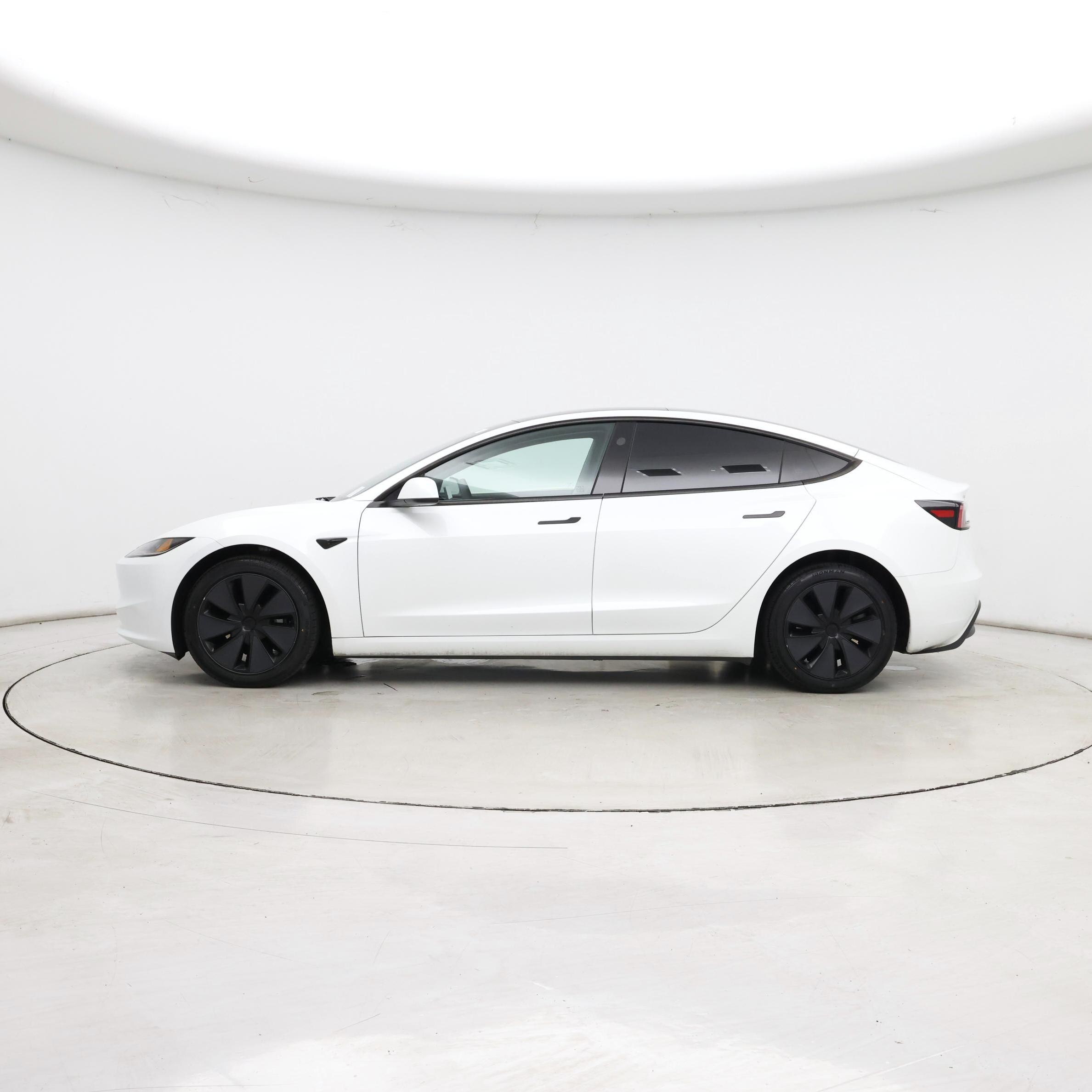 Thumbnail: 2025 Tesla Model 3 - 3