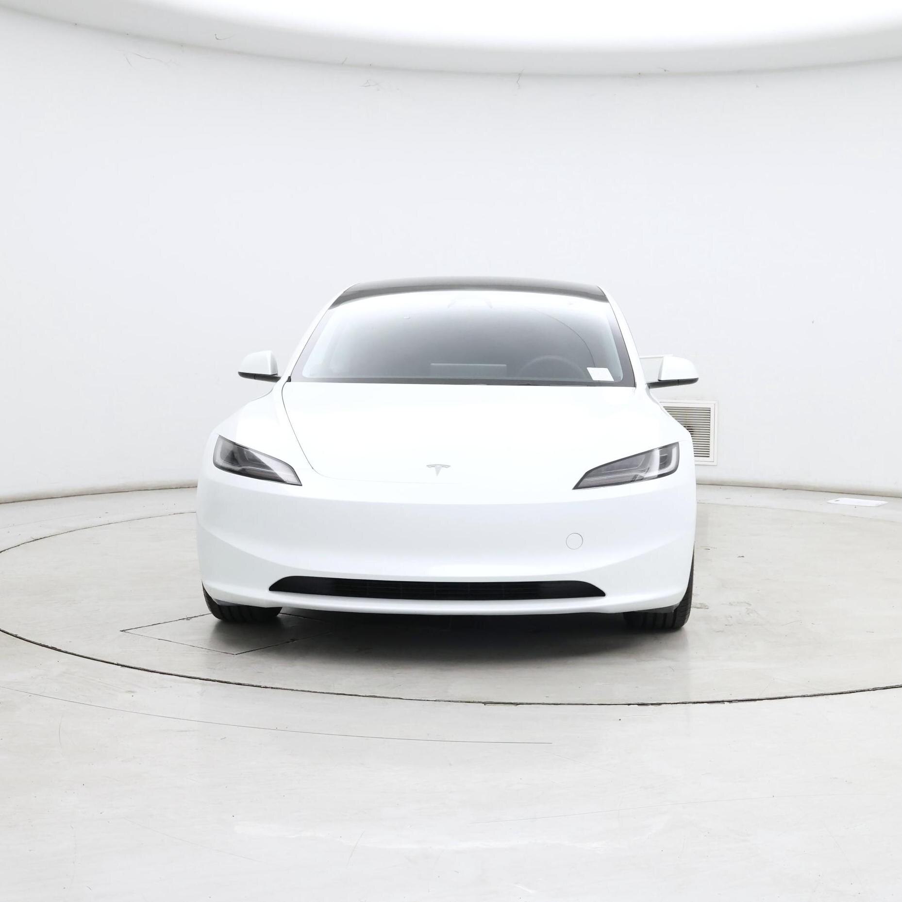 Thumbnail: 2025 Tesla Model 3 - 5