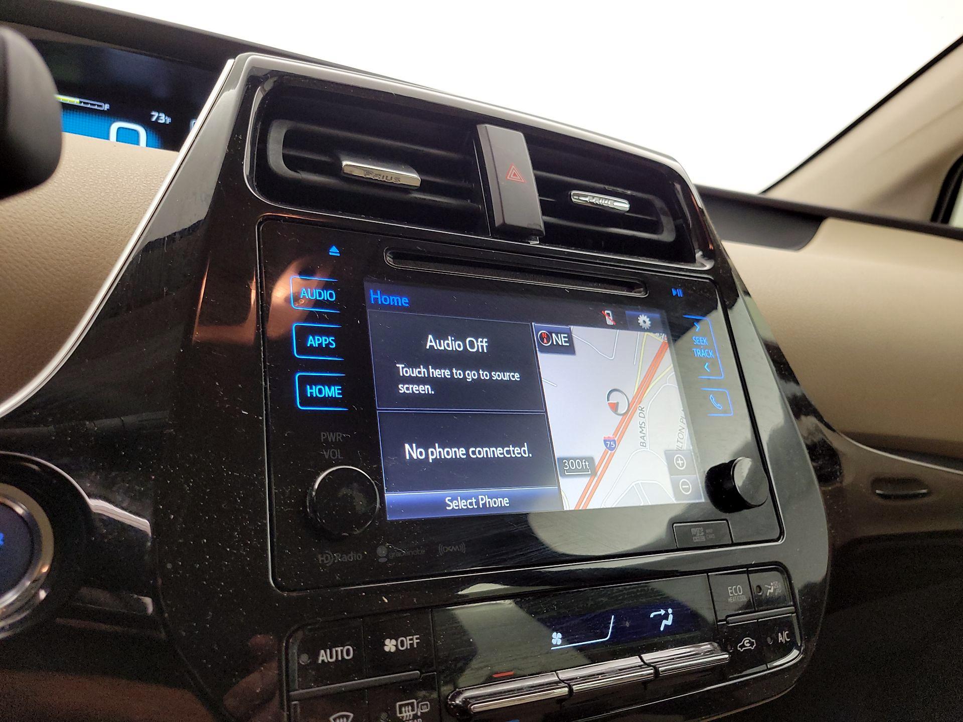 Thumbnail: 2016 Toyota Prius - 14