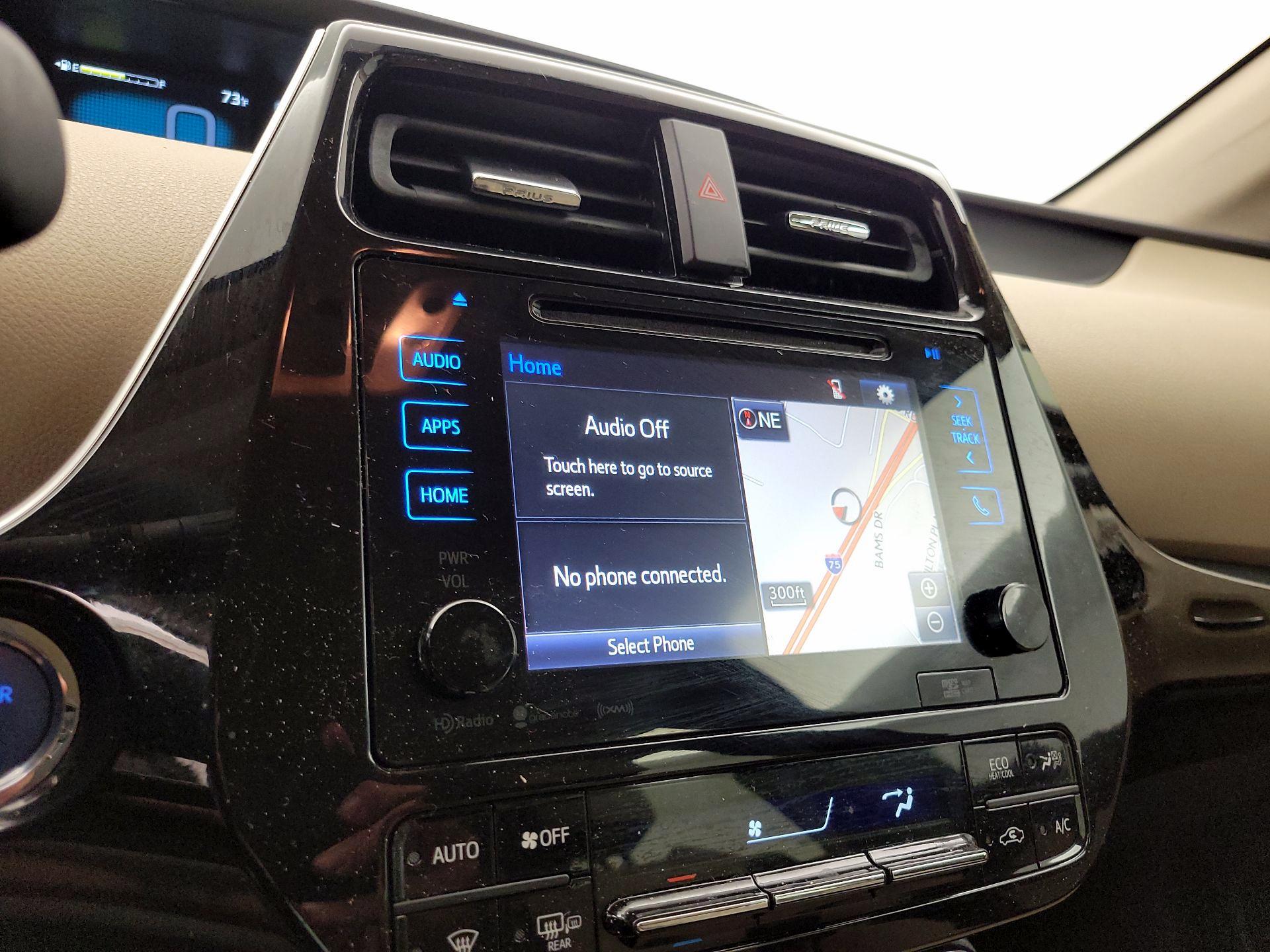 Thumbnail: 2016 Toyota Prius - 16