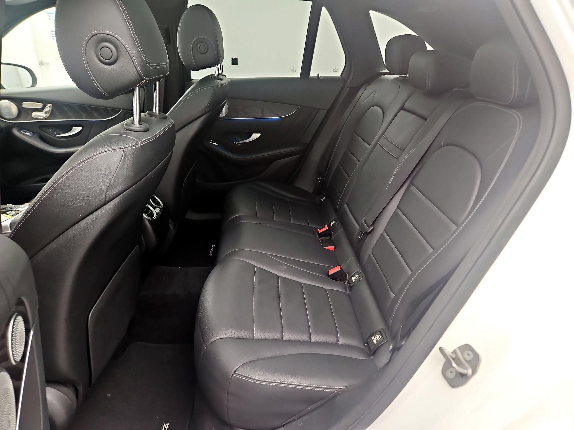 Thumbnail: 2019 Mercedes-Benz GLC - 19