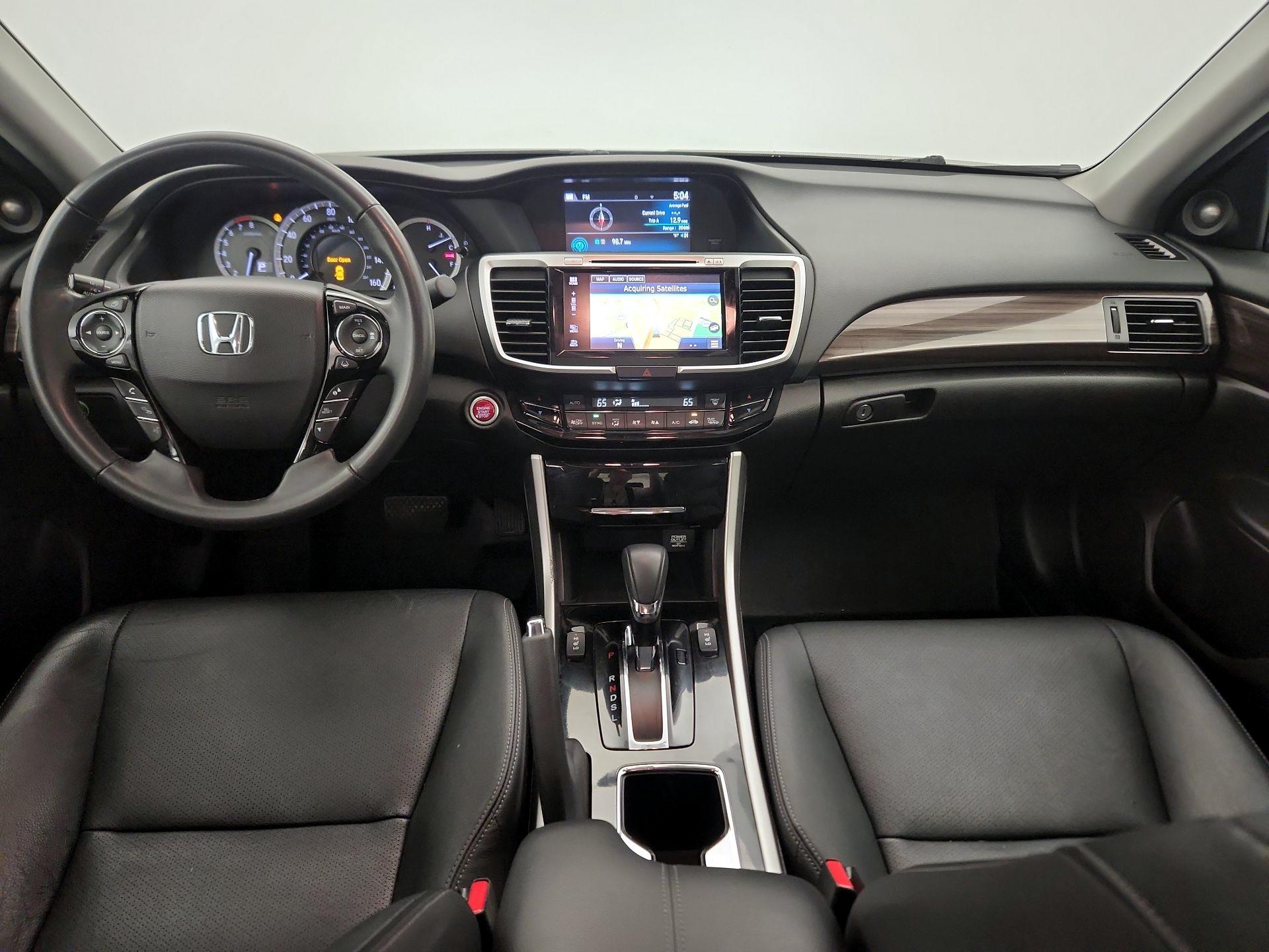 Thumbnail: 2017 Honda Accord - 11