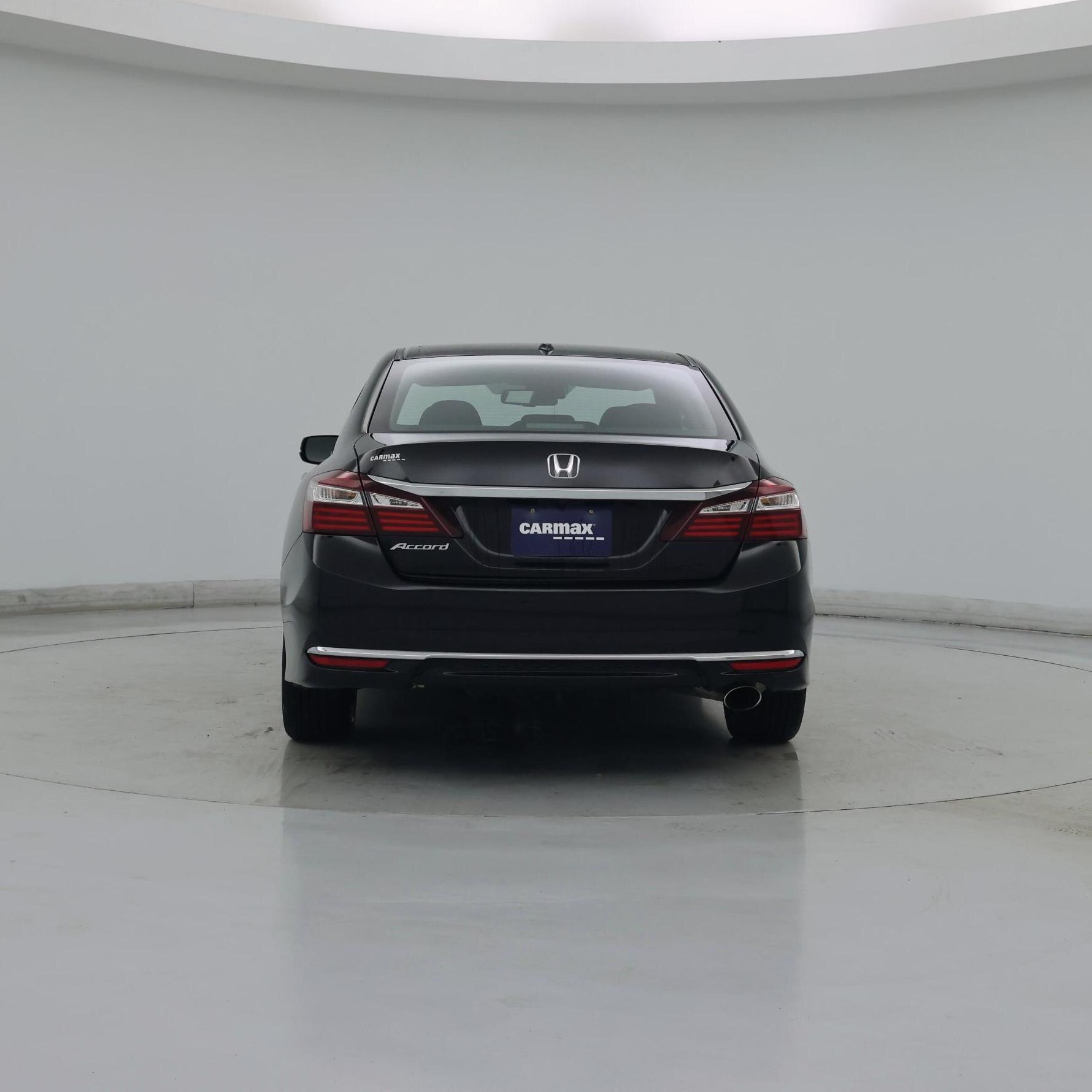 Thumbnail: 2017 Honda Accord - 6