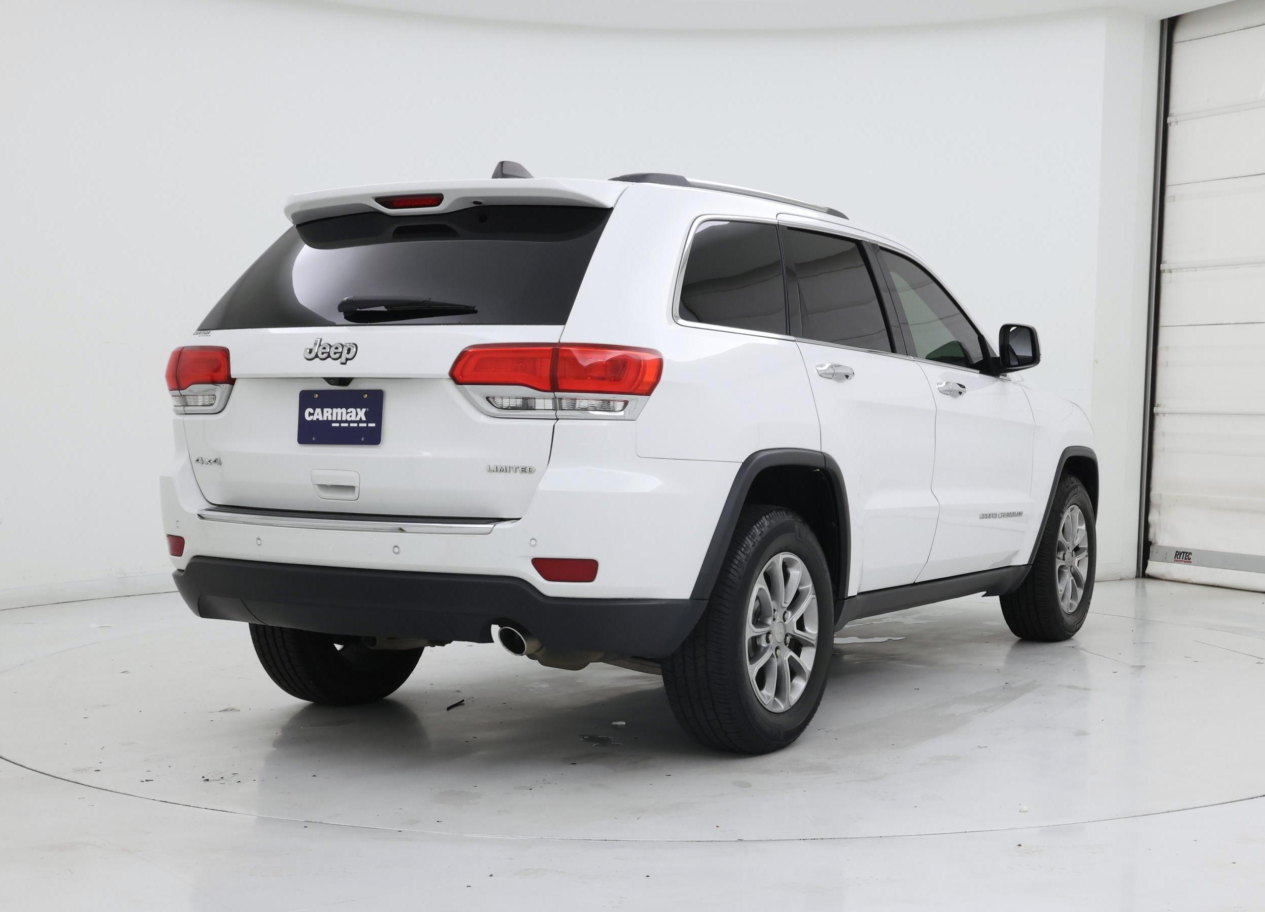 Thumbnail: 2016 Jeep Grand Cherokee - 8