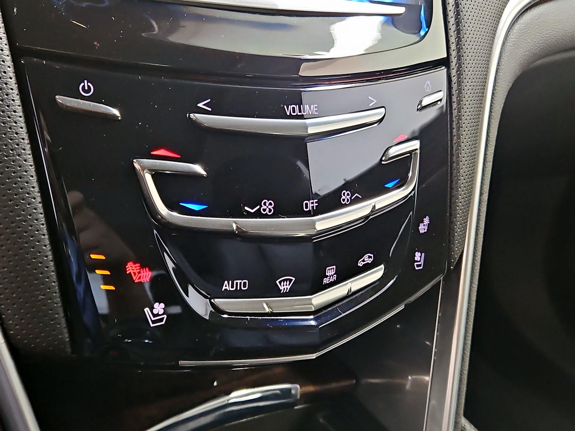Thumbnail: 2016 Cadillac XTS - 17