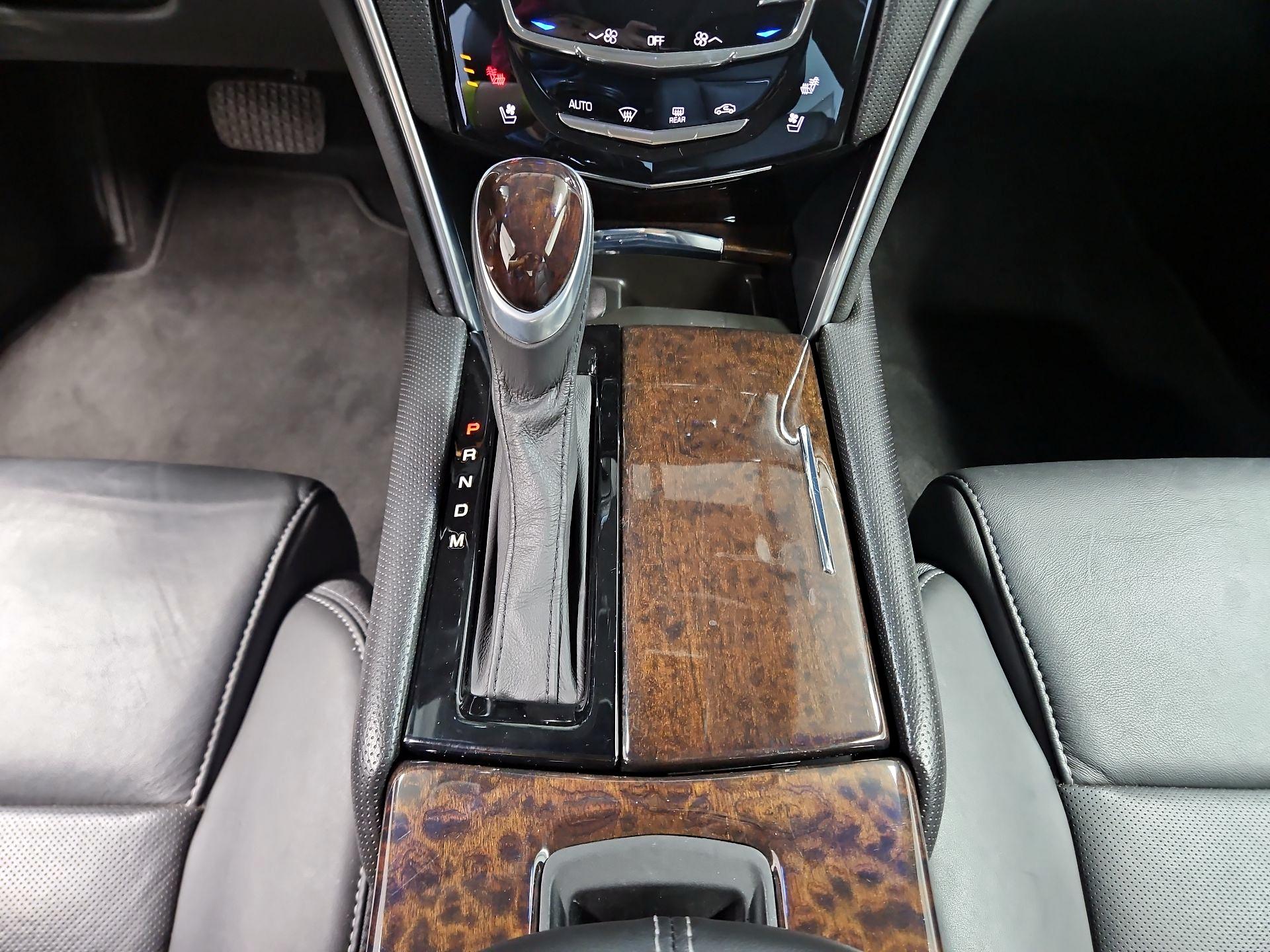 Thumbnail: 2016 Cadillac XTS - 18