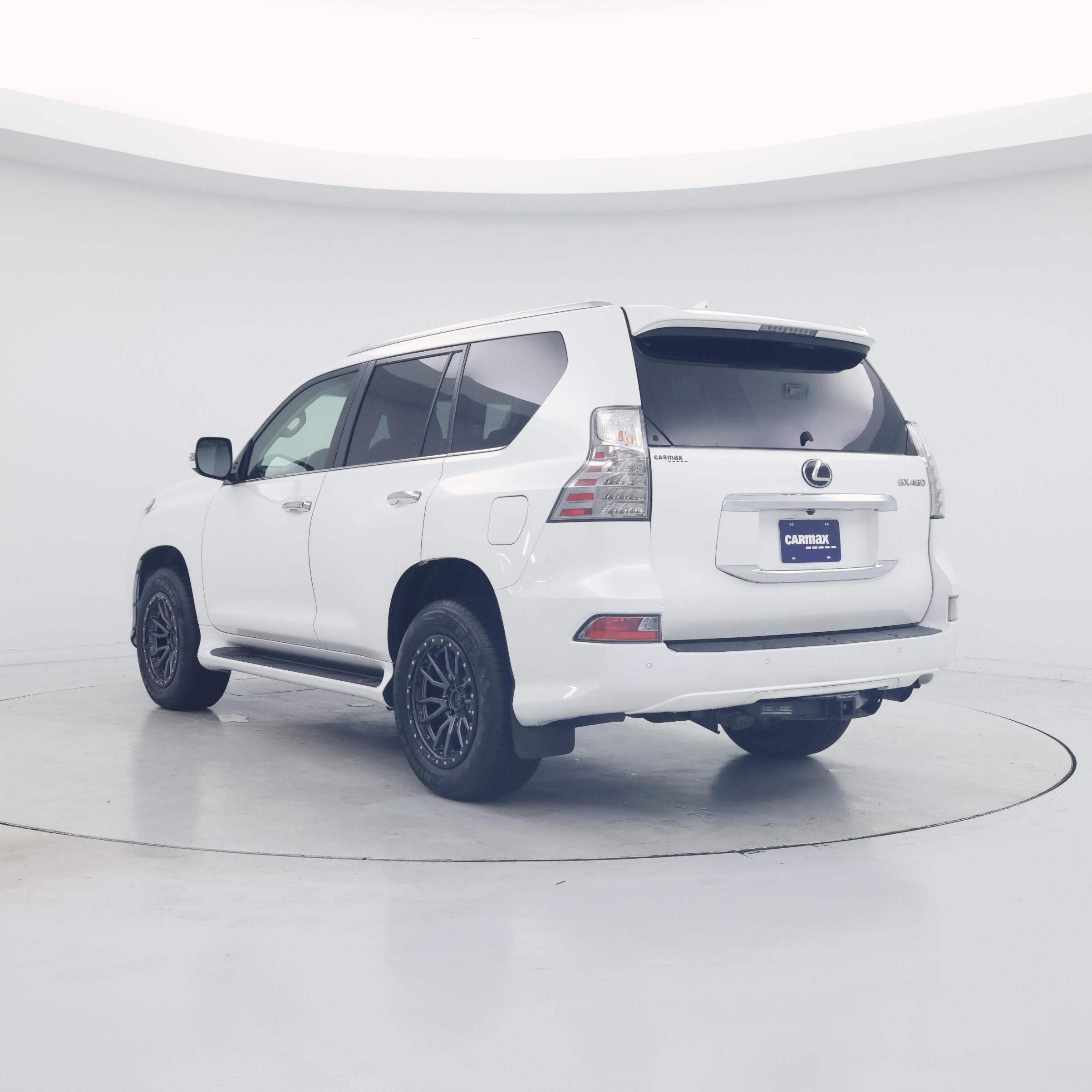 Thumbnail: 2020 Lexus GX - 2