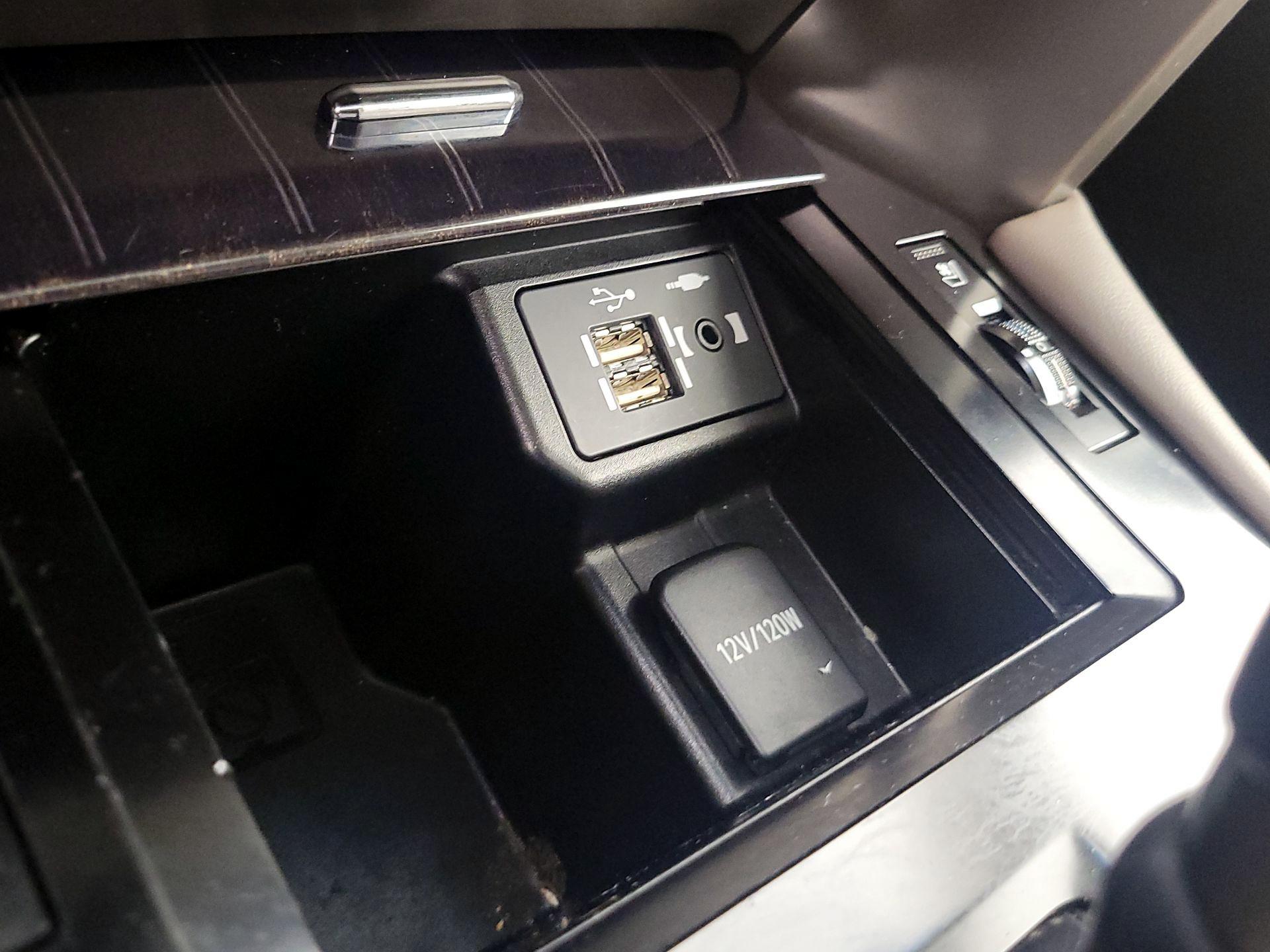Thumbnail: 2020 Lexus GX - 19
