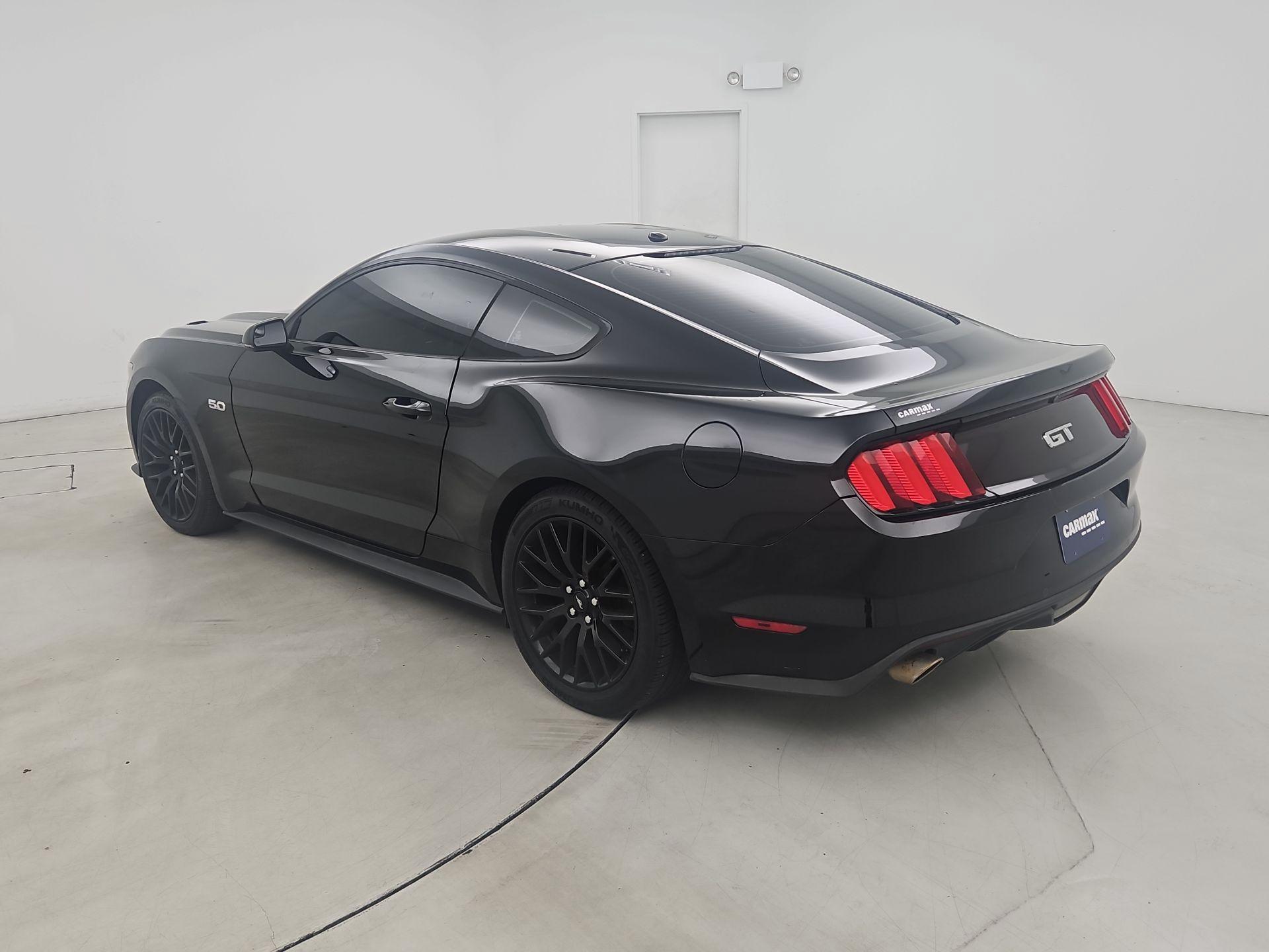 Thumbnail: 2017 Ford Mustang - 7