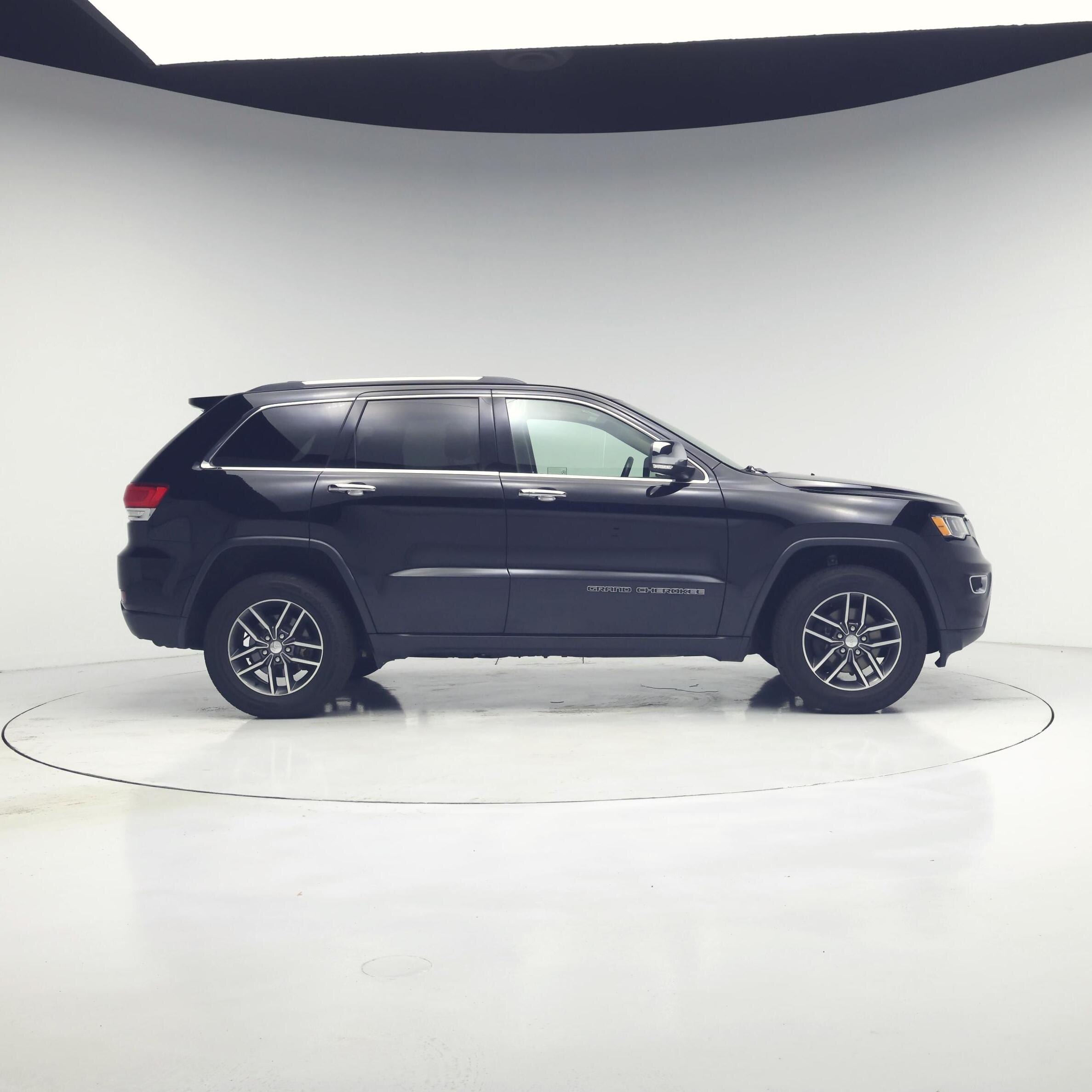 Thumbnail: 2018 Jeep Grand Cherokee - 7