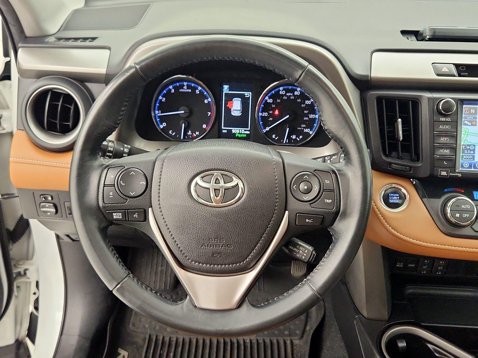 Thumbnail: 2016 Toyota RAV4 - 10