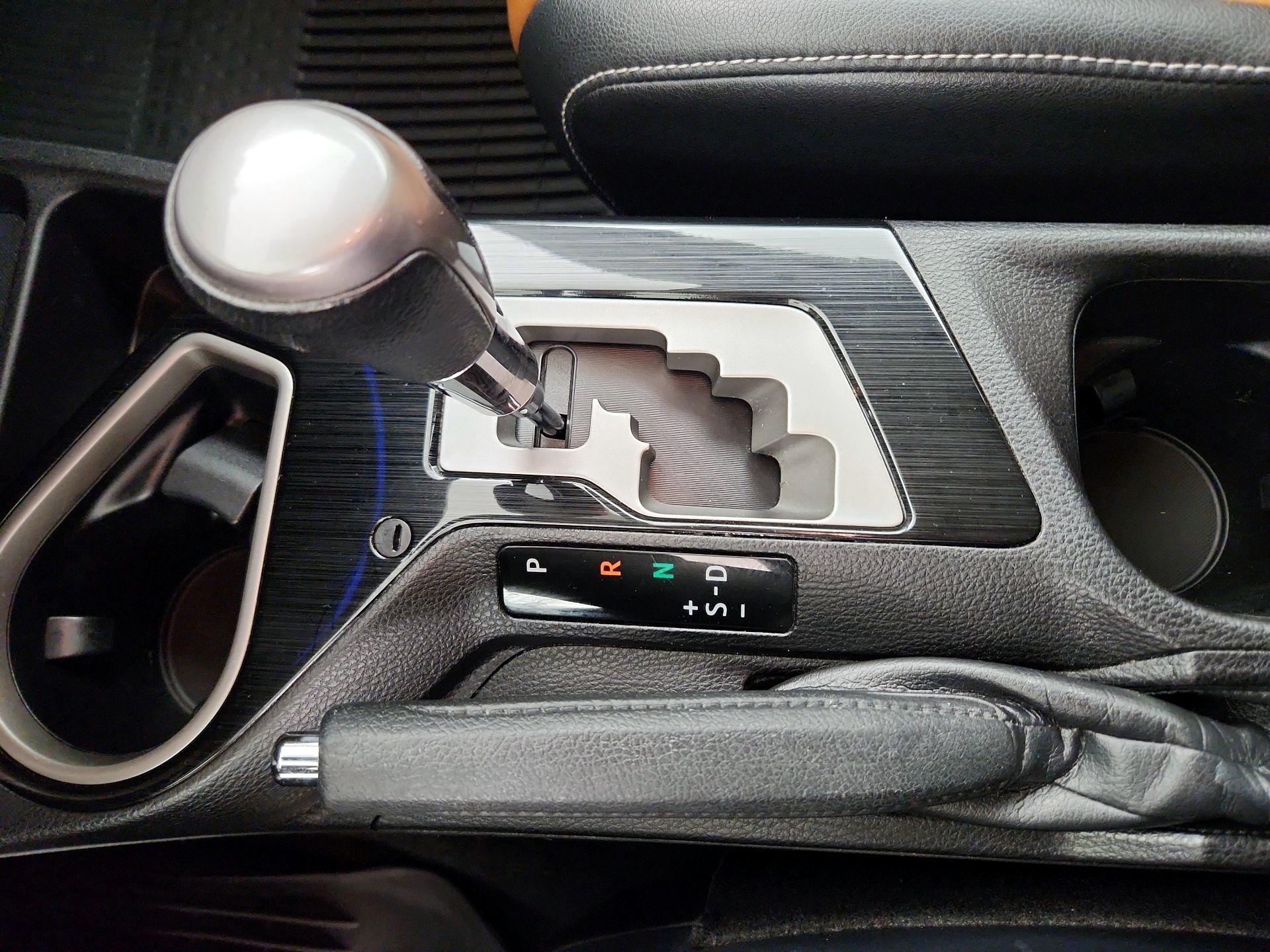 Thumbnail: 2016 Toyota RAV4 - 18