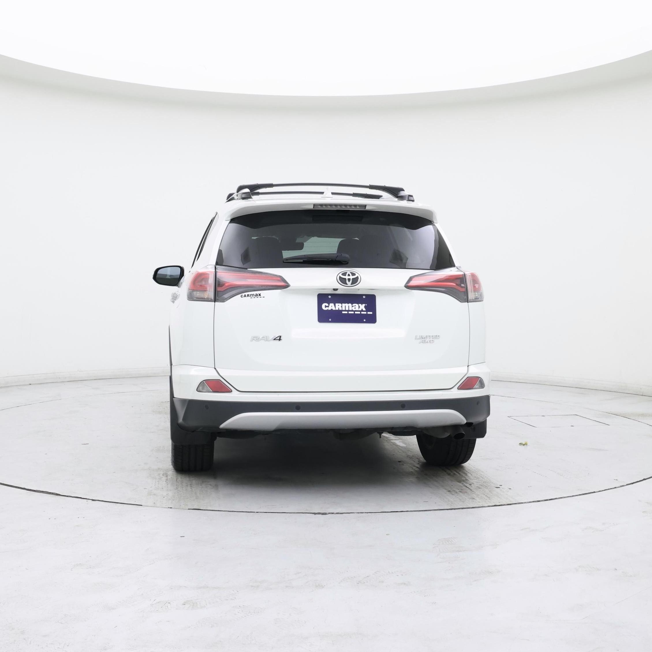 Thumbnail: 2016 Toyota RAV4 - 6