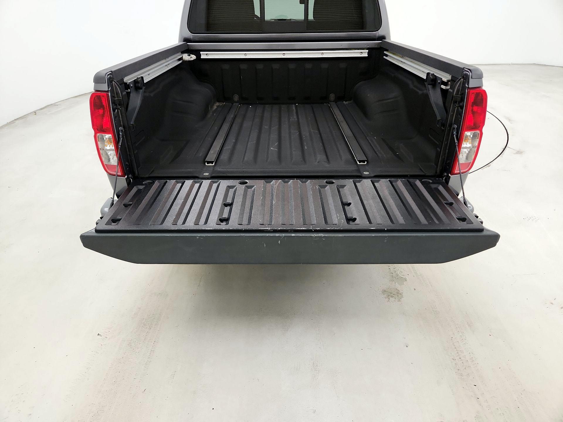 Thumbnail: 2021 Nissan Frontier - 18