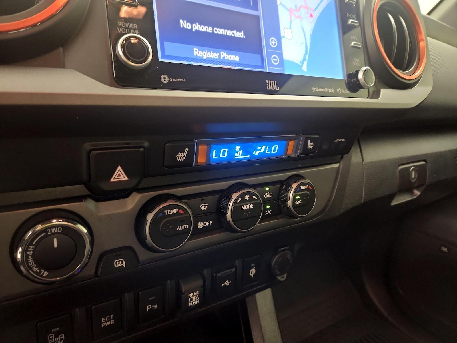 2022 Toyota Tacoma TRD Sport - Photo 18