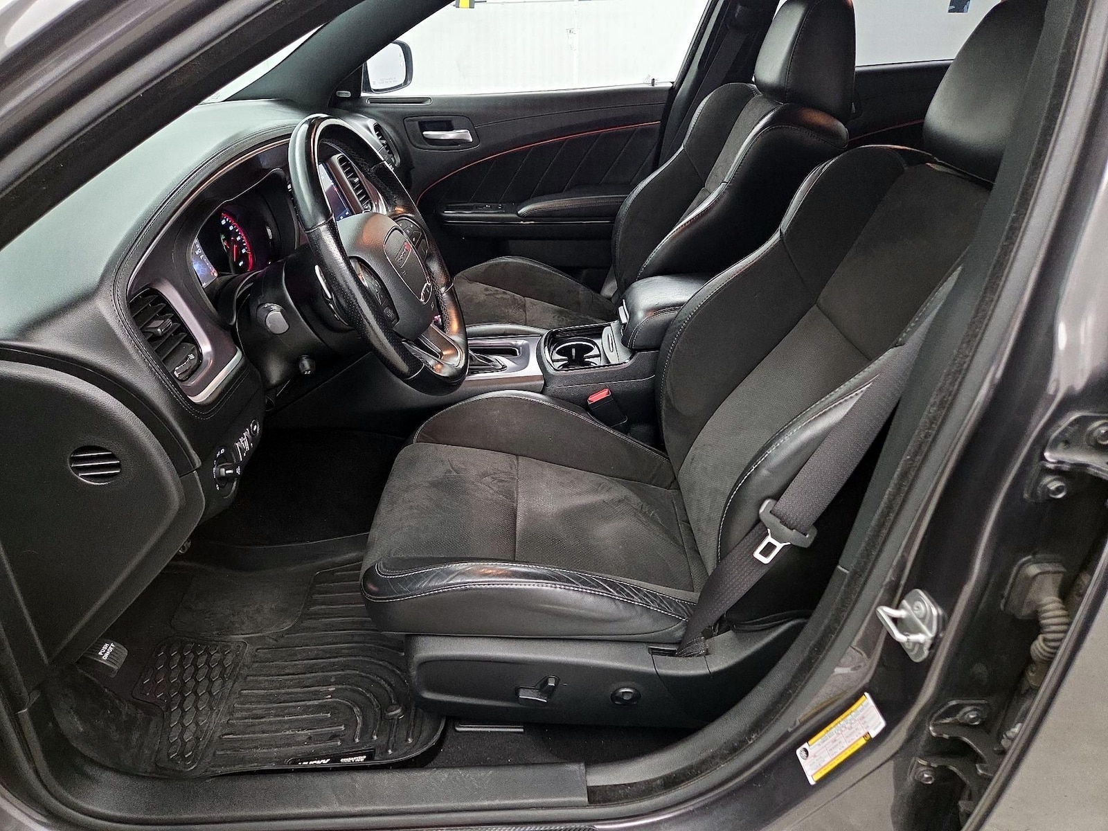 2020 Dodge Charger R/T - Photo 12