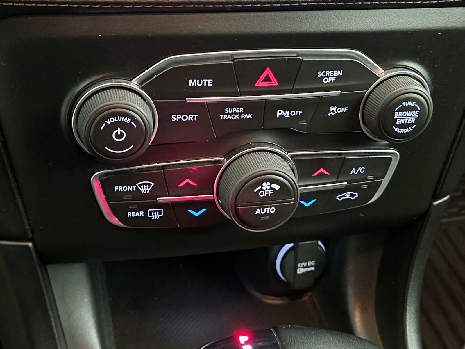 2020 Dodge Charger R/T - Photo 17