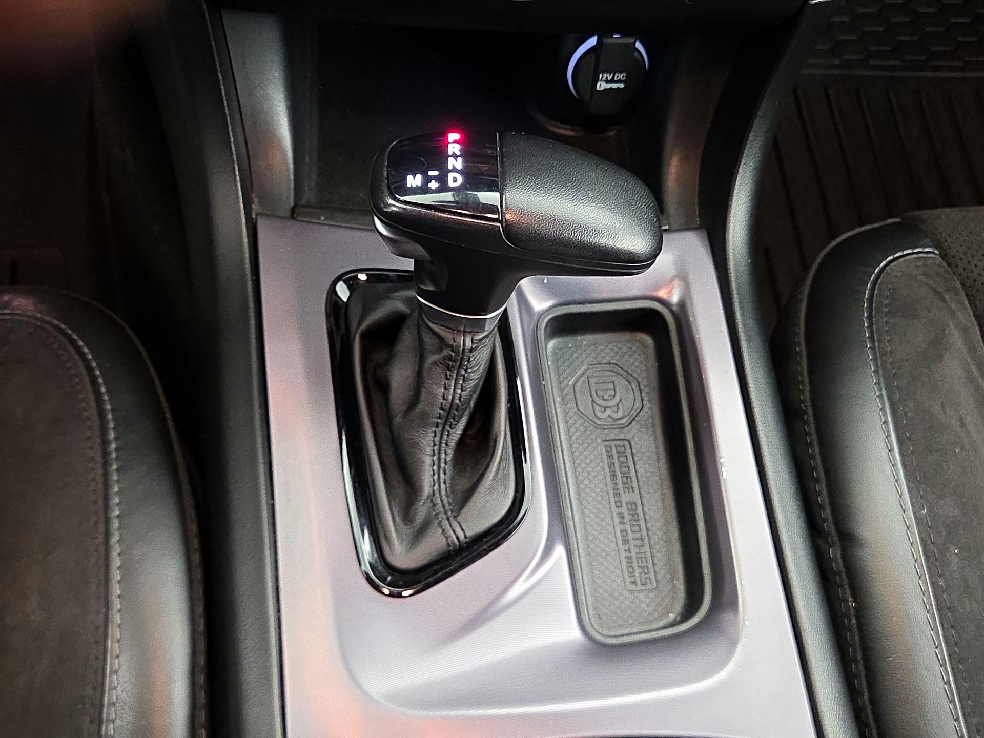 Thumbnail: 2020 Dodge Charger - 17