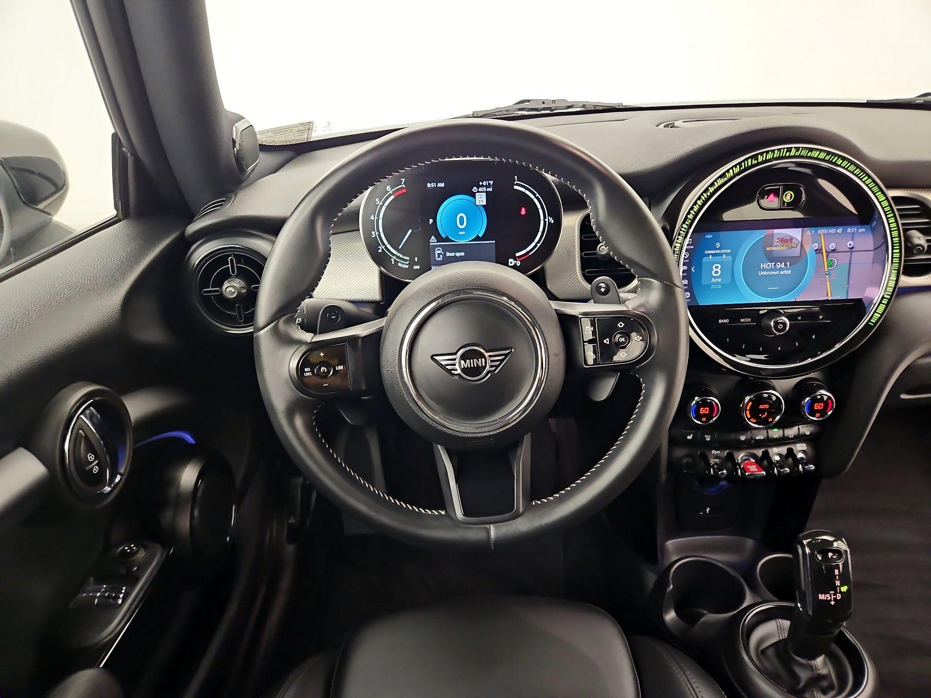 Thumbnail: 2022 MINI Cooper Hardtop - 10