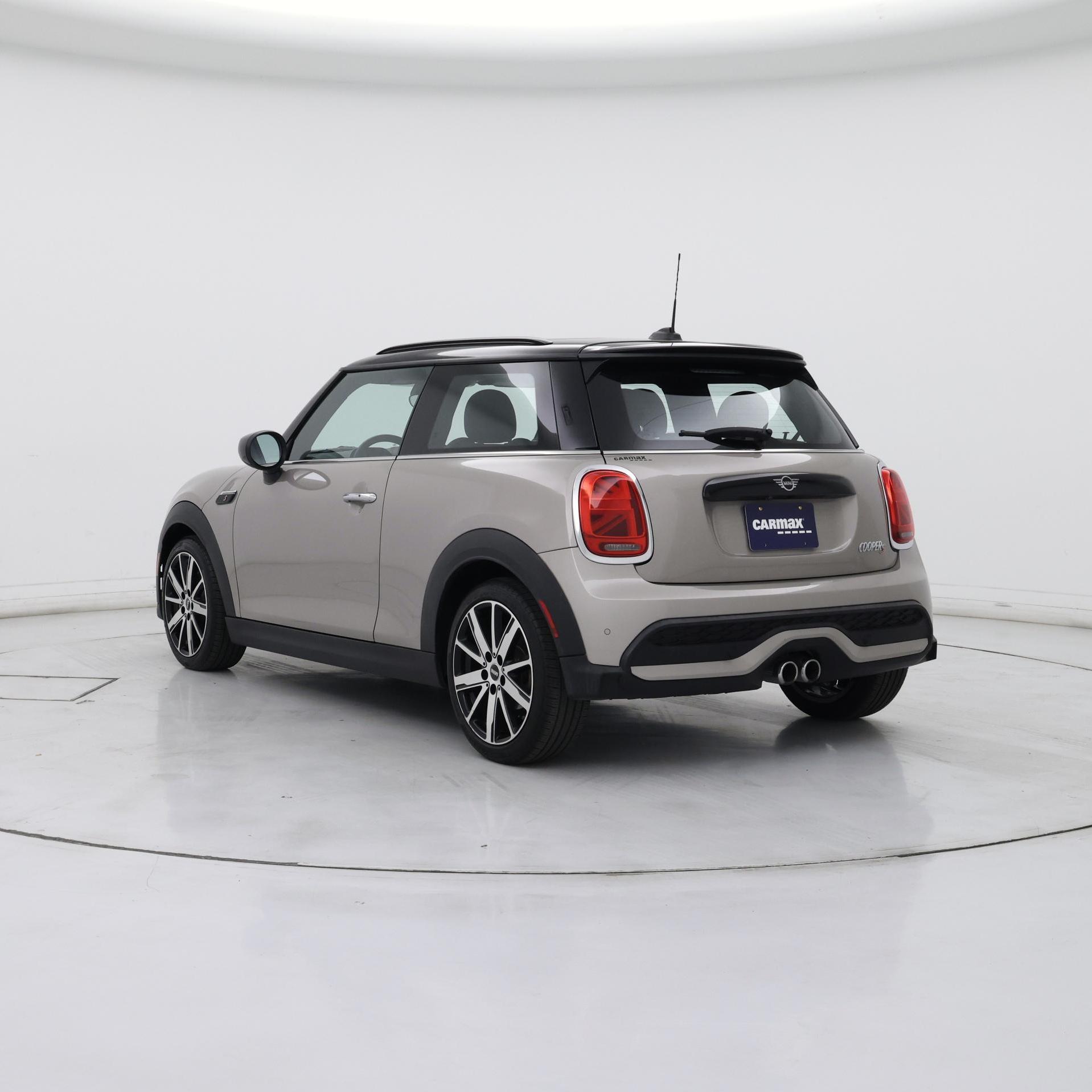 Thumbnail: 2022 MINI Cooper Hardtop - 2