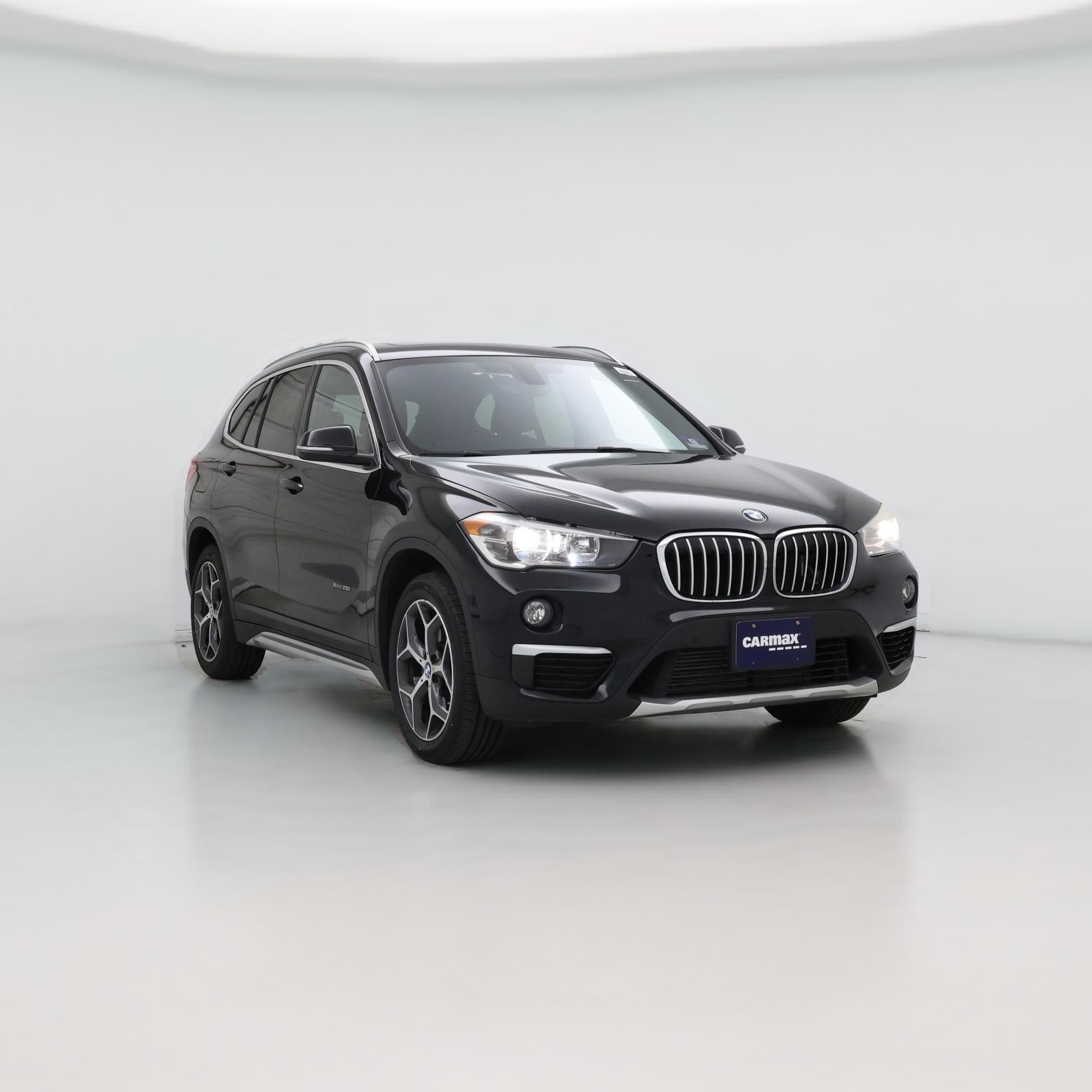 Thumbnail: 2018 BMW X1 - 1