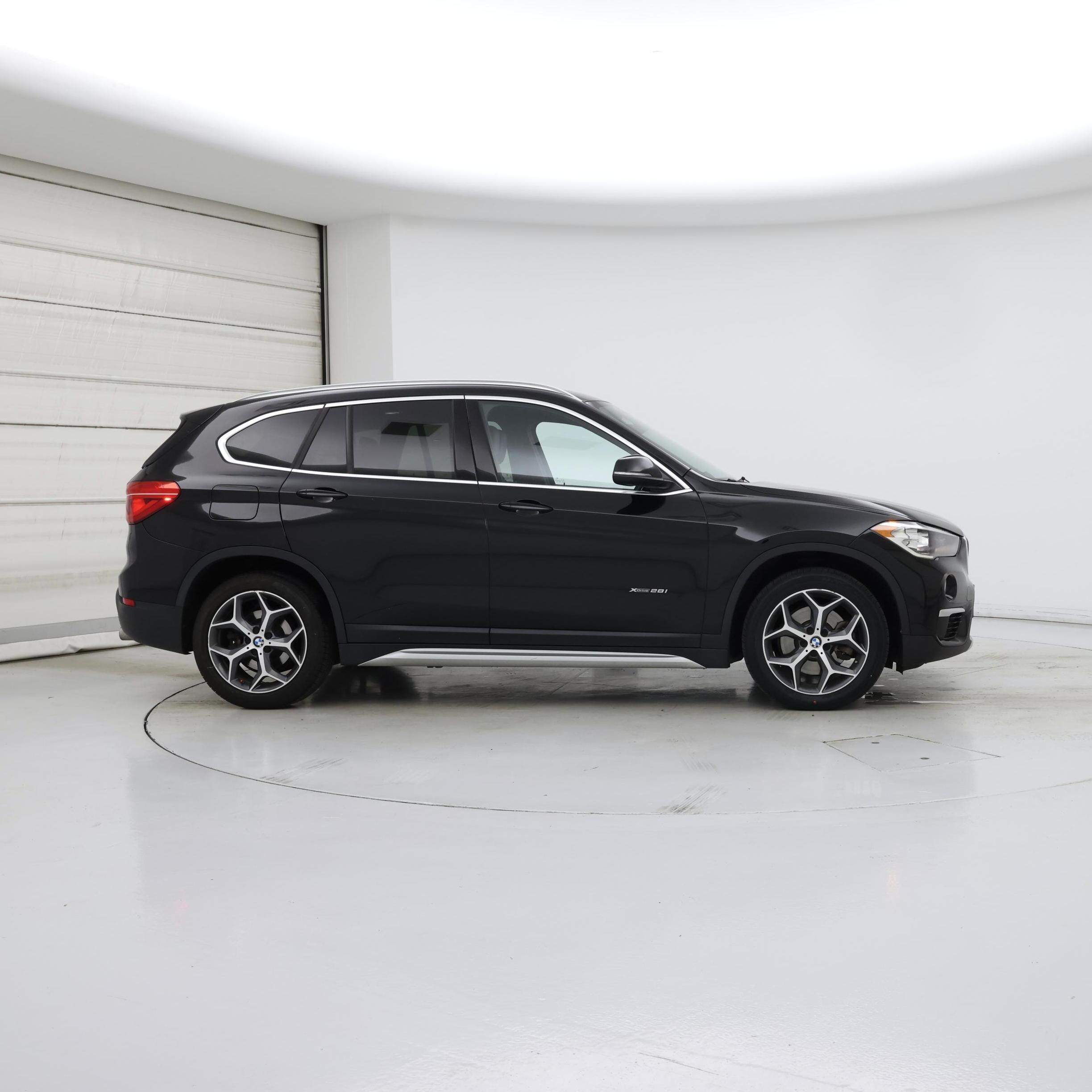 Thumbnail: 2018 BMW X1 - 7
