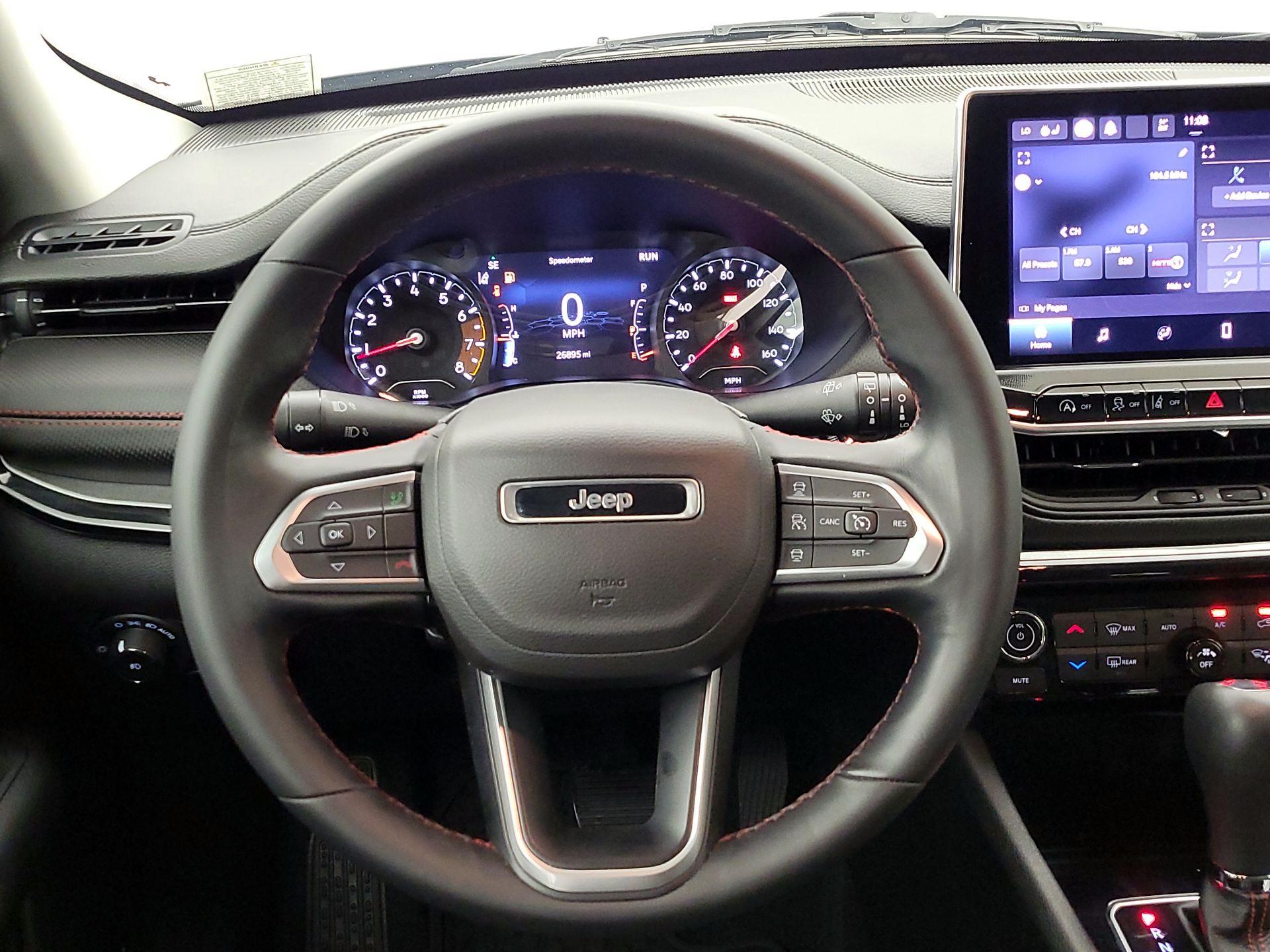 Thumbnail: 2022 Jeep Compass - 10