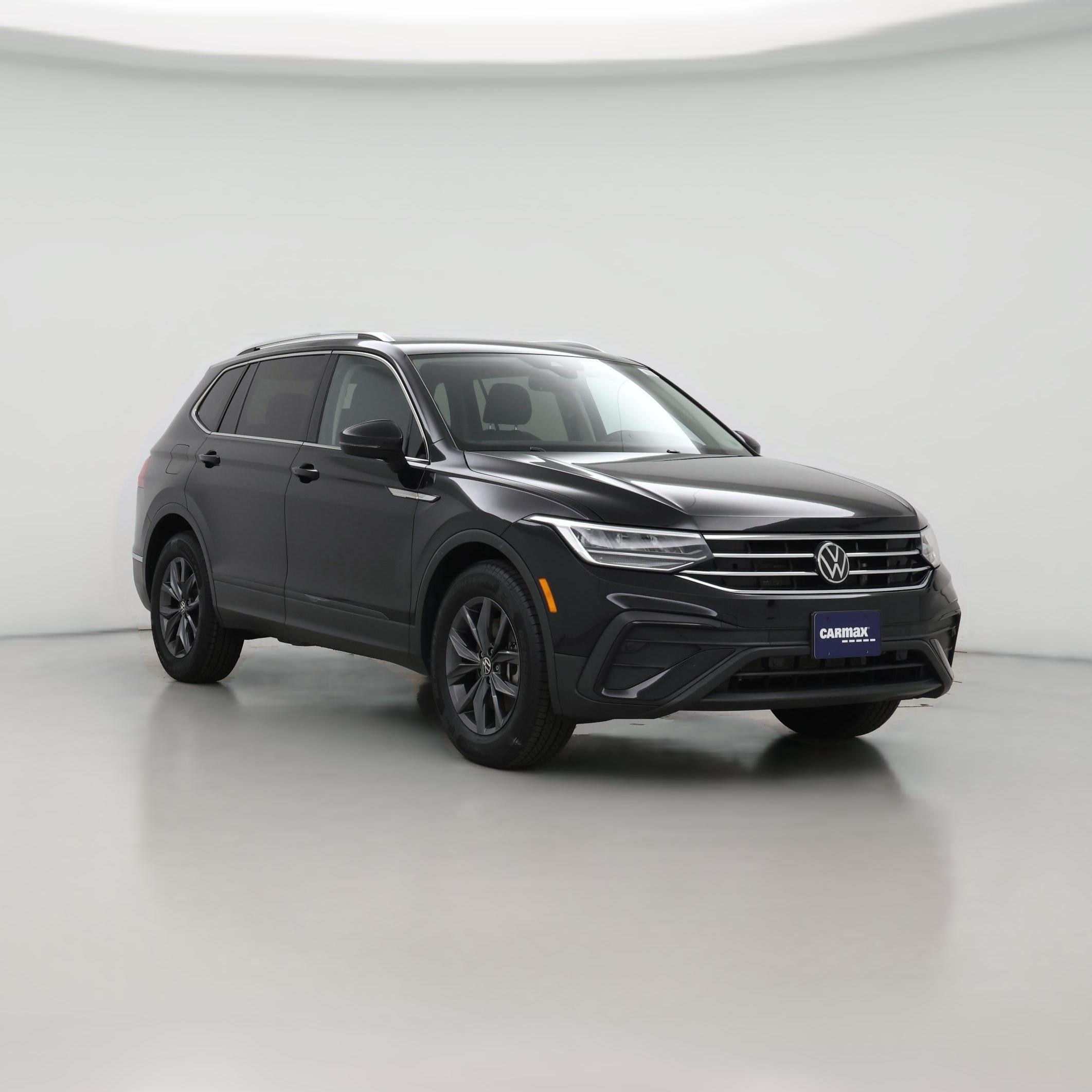 Thumbnail: 2022 Volkswagen Tiguan - 1
